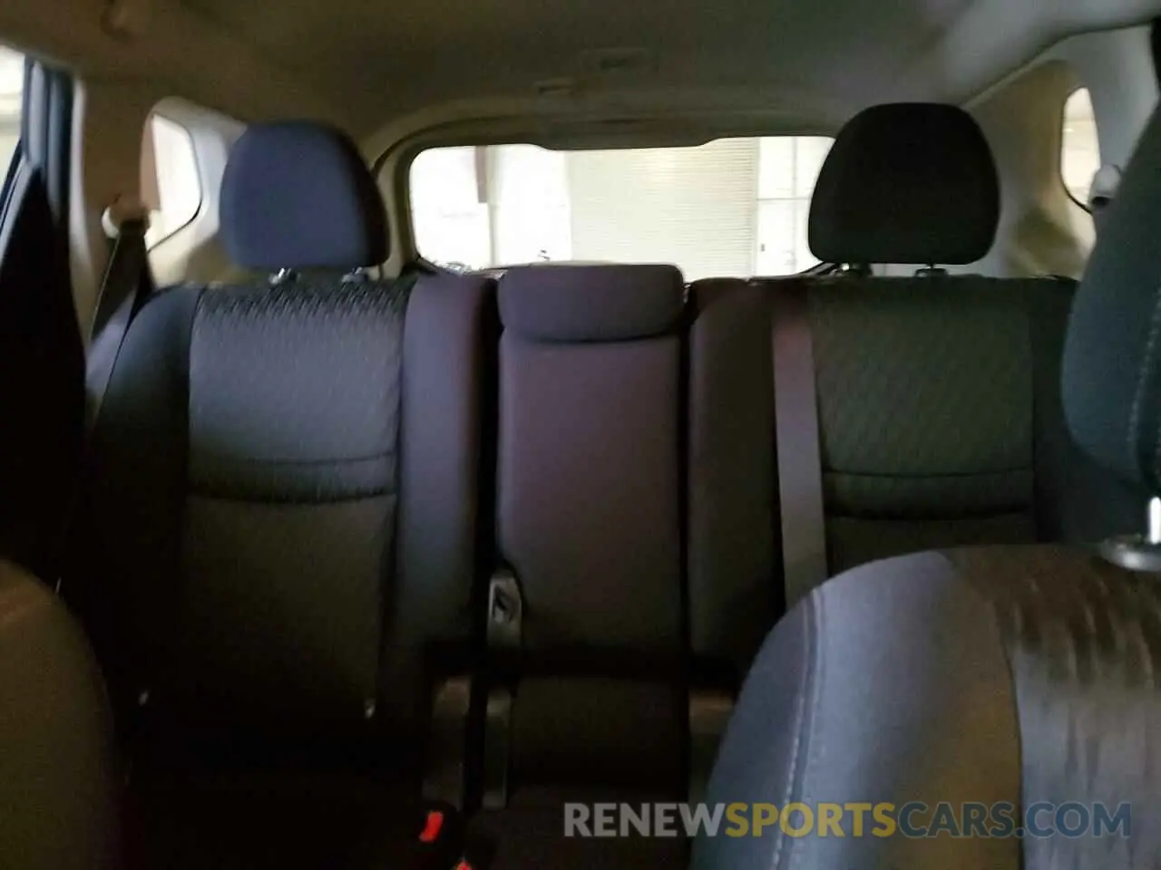 10 Photograph of a damaged car JN8AT2MV0KW394780 NISSAN ROGUE 2019