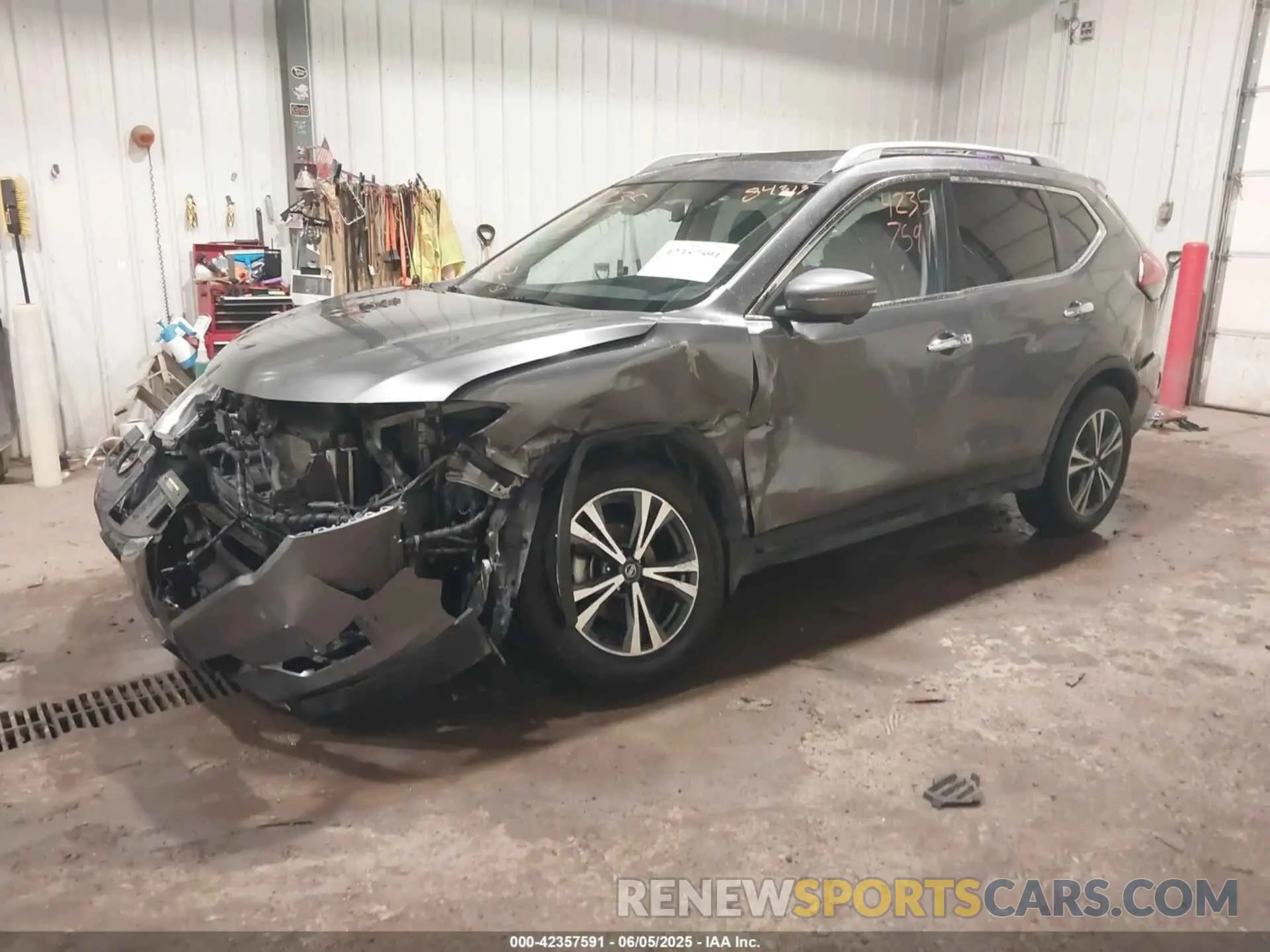 2 Photograph of a damaged car JN8AT2MV0KW398800 NISSAN ROGUE 2019