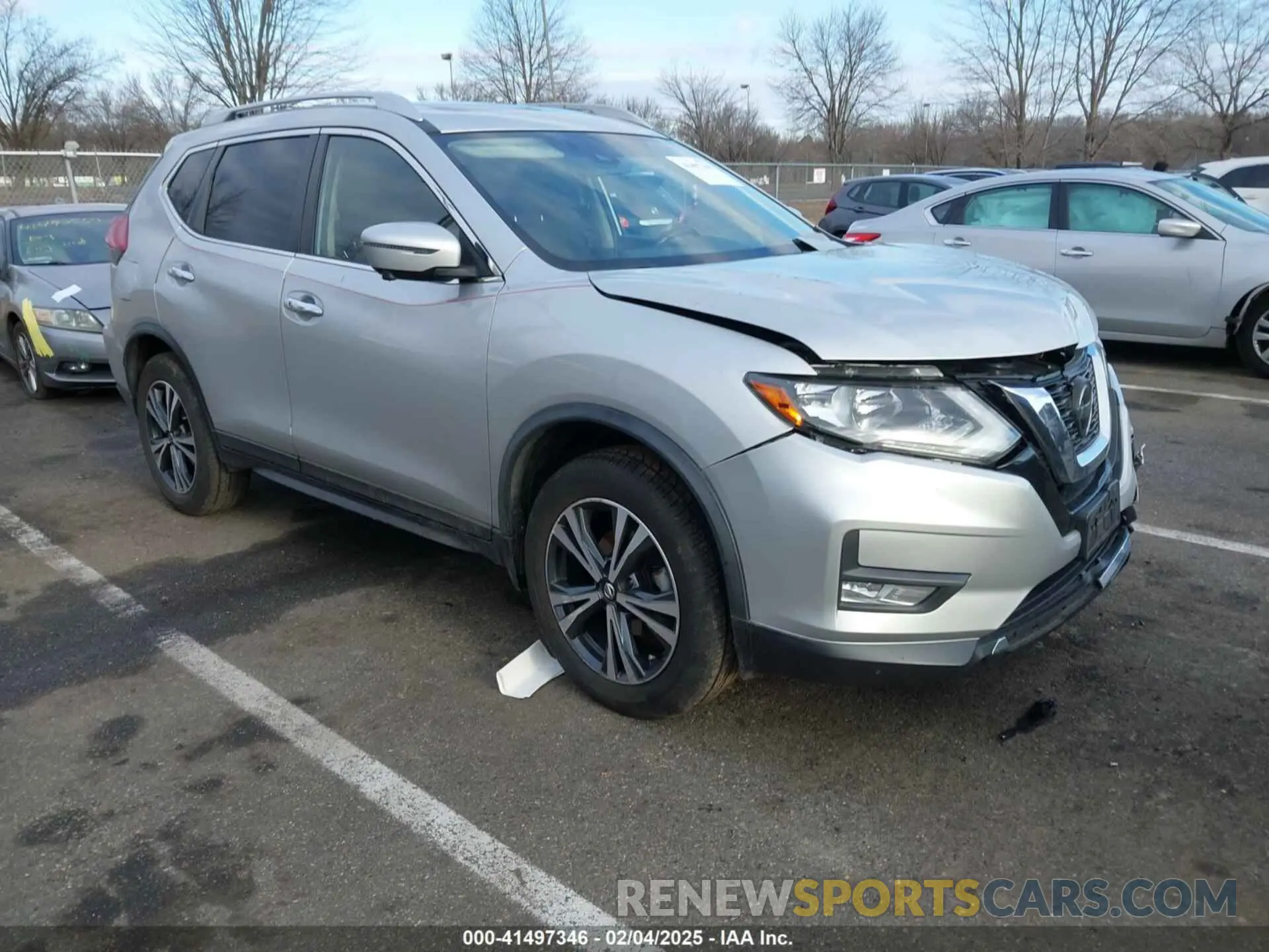 1 Photograph of a damaged car JN8AT2MV1KW379852 NISSAN ROGUE 2019