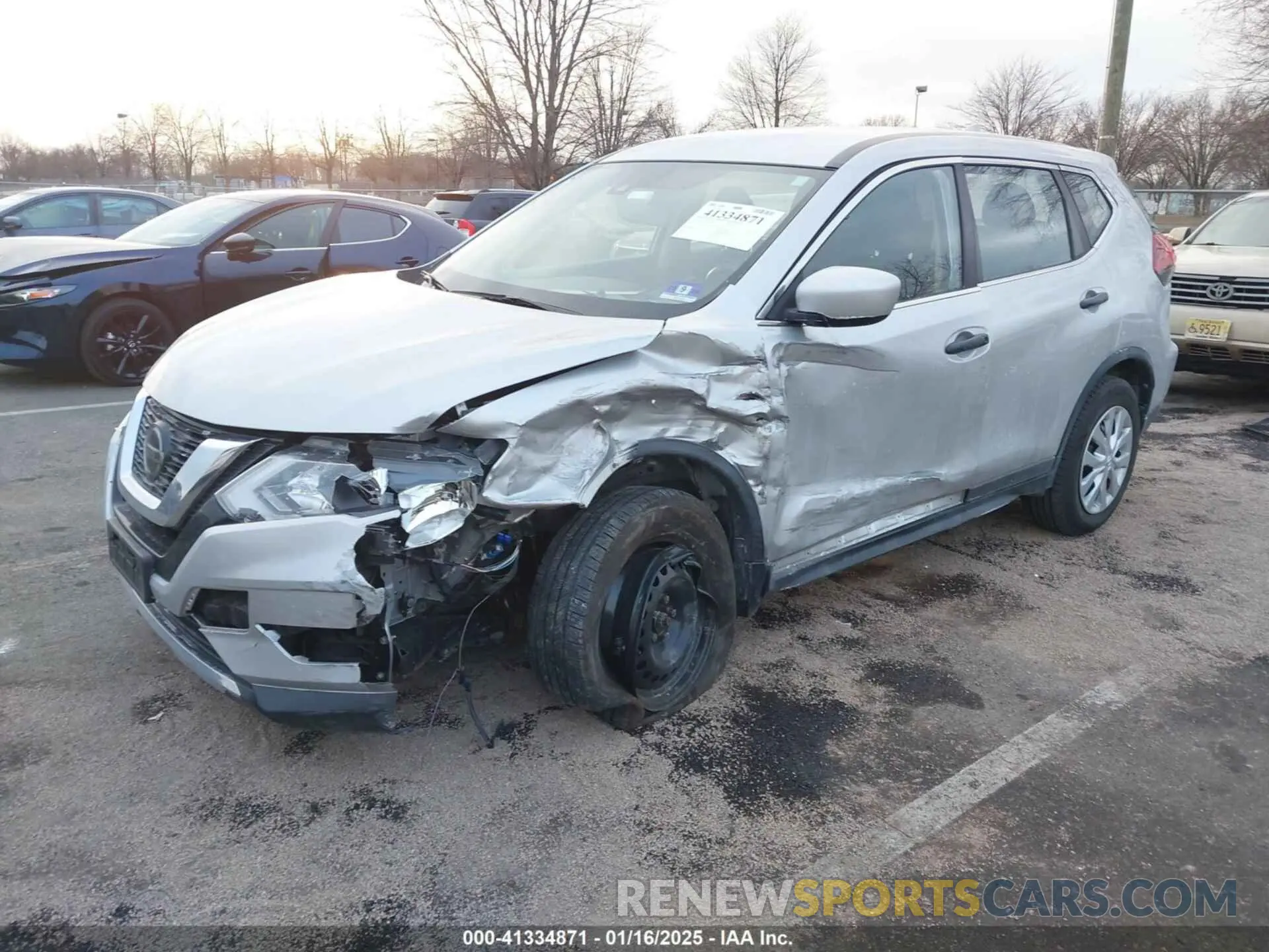 2 Photograph of a damaged car JN8AT2MV1KW387501 NISSAN ROGUE 2019
