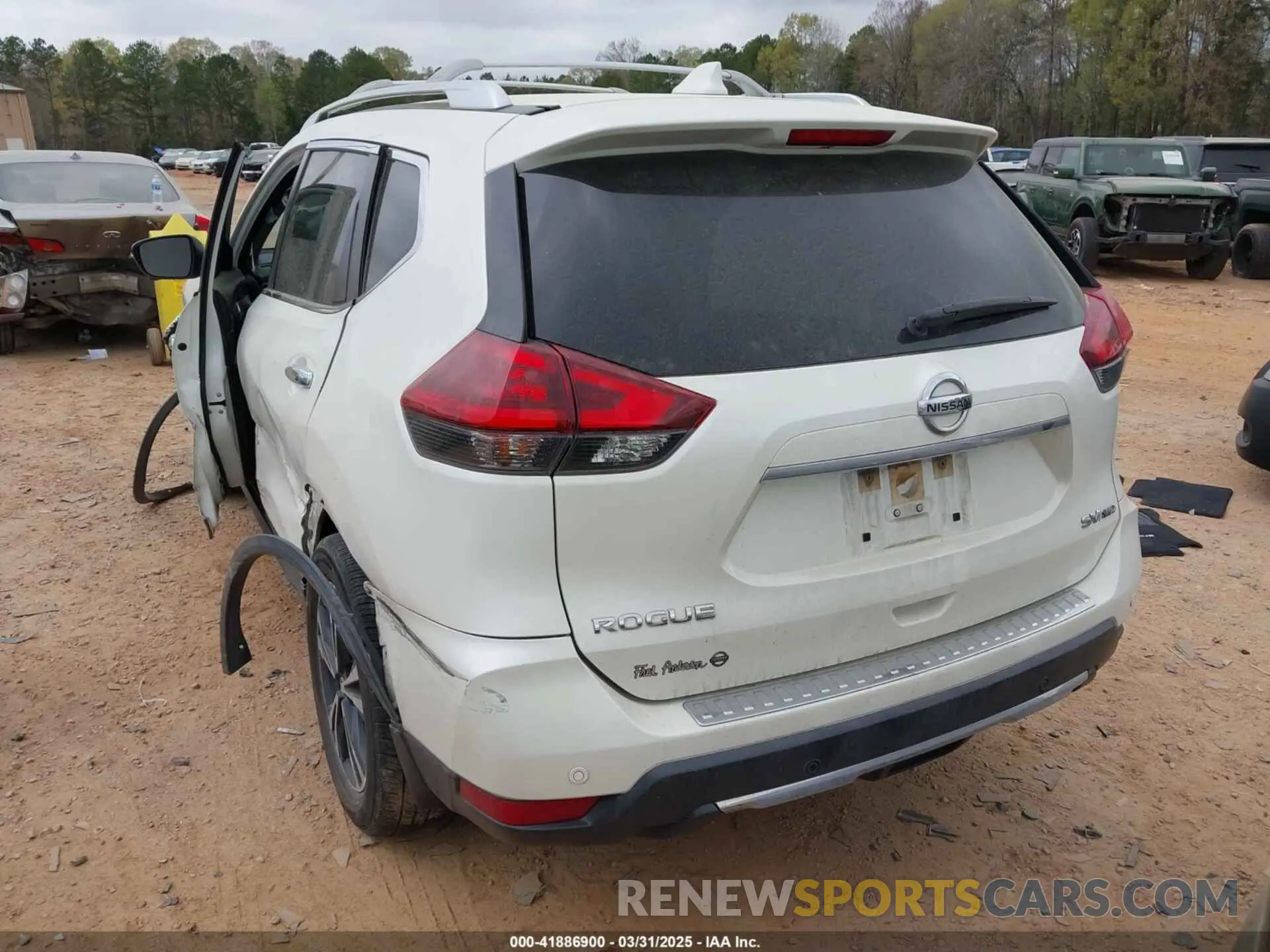 3 Photograph of a damaged car JN8AT2MV1KW387675 NISSAN ROGUE 2019
