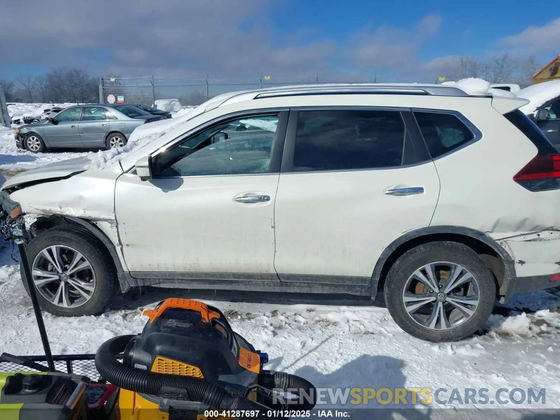 14 Photograph of a damaged car JN8AT2MV1KW391418 NISSAN ROGUE 2019