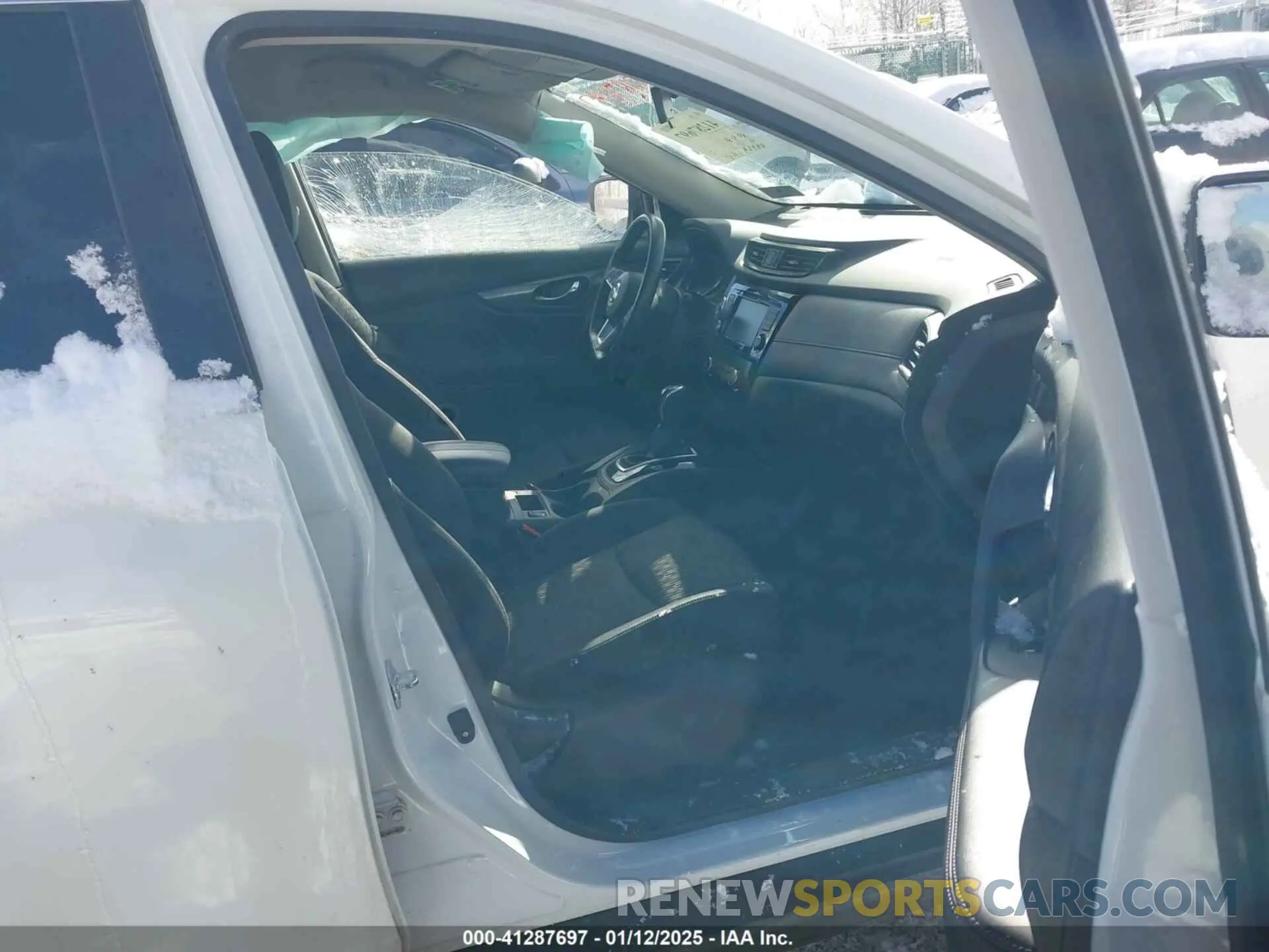 5 Photograph of a damaged car JN8AT2MV1KW391418 NISSAN ROGUE 2019