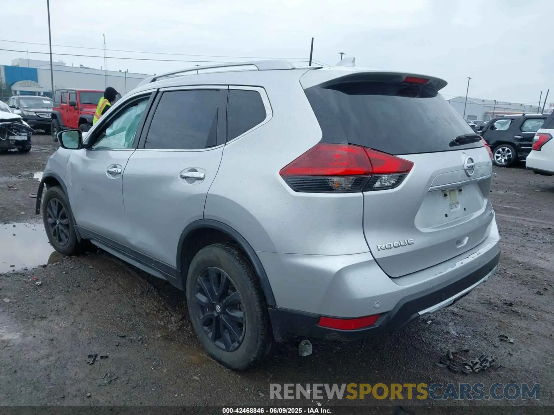 3 Photograph of a damaged car JN8AT2MV2KW373042 NISSAN ROGUE 2019