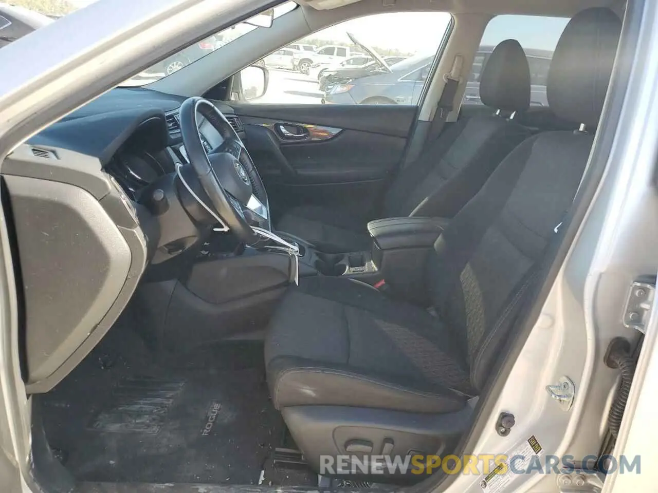 7 Photograph of a damaged car JN8AT2MV2KW382808 NISSAN ROGUE 2019