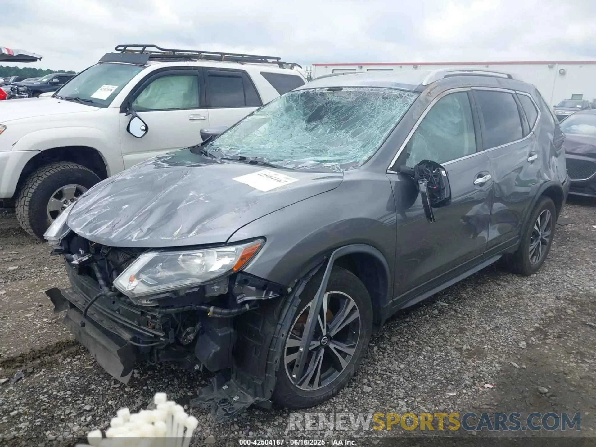 2 Photograph of a damaged car JN8AT2MV2KW385398 NISSAN ROGUE 2019