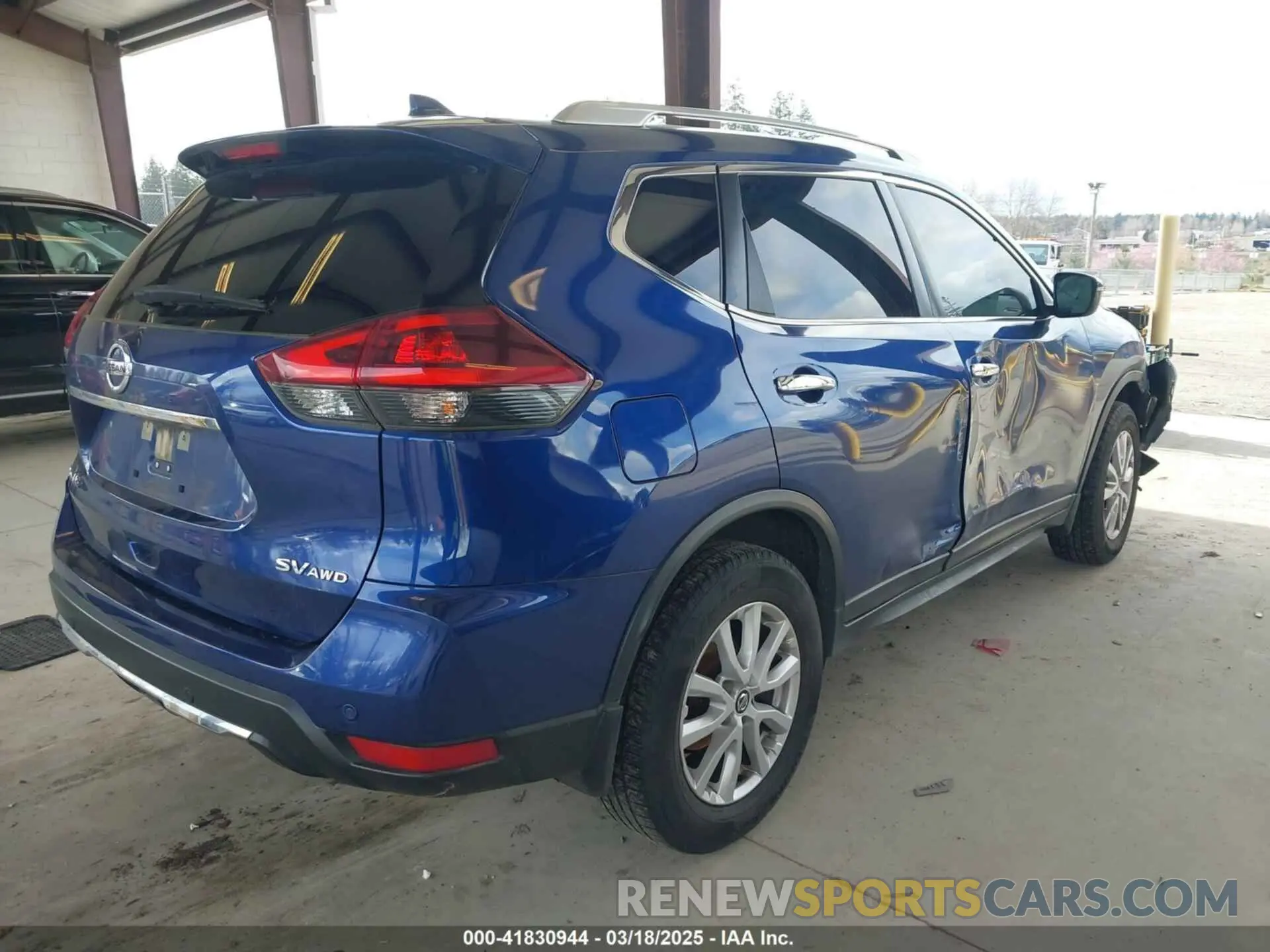 4 Photograph of a damaged car JN8AT2MV3KW383093 NISSAN ROGUE 2019