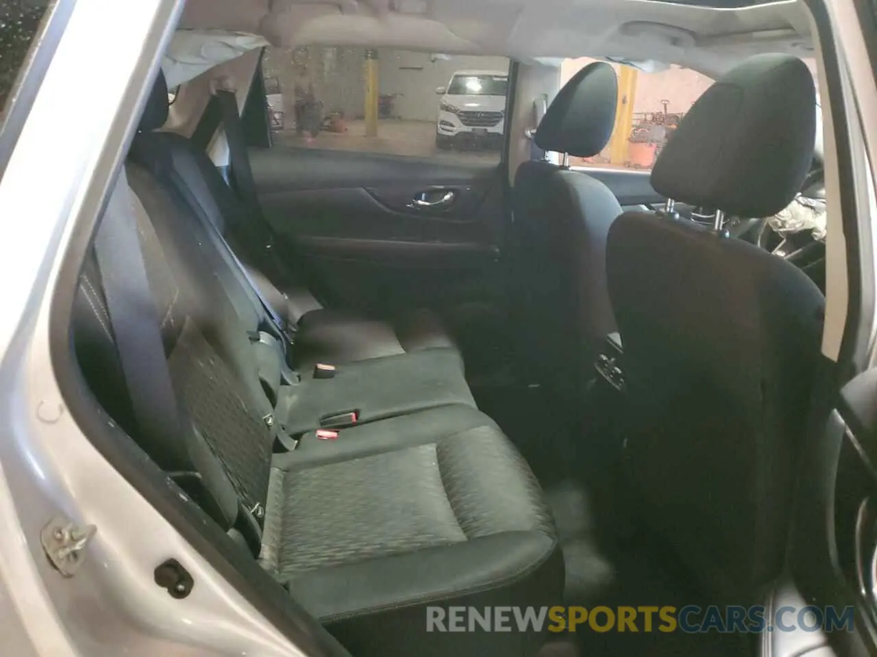 11 Photograph of a damaged car JN8AT2MV3KW401558 NISSAN ROGUE 2019