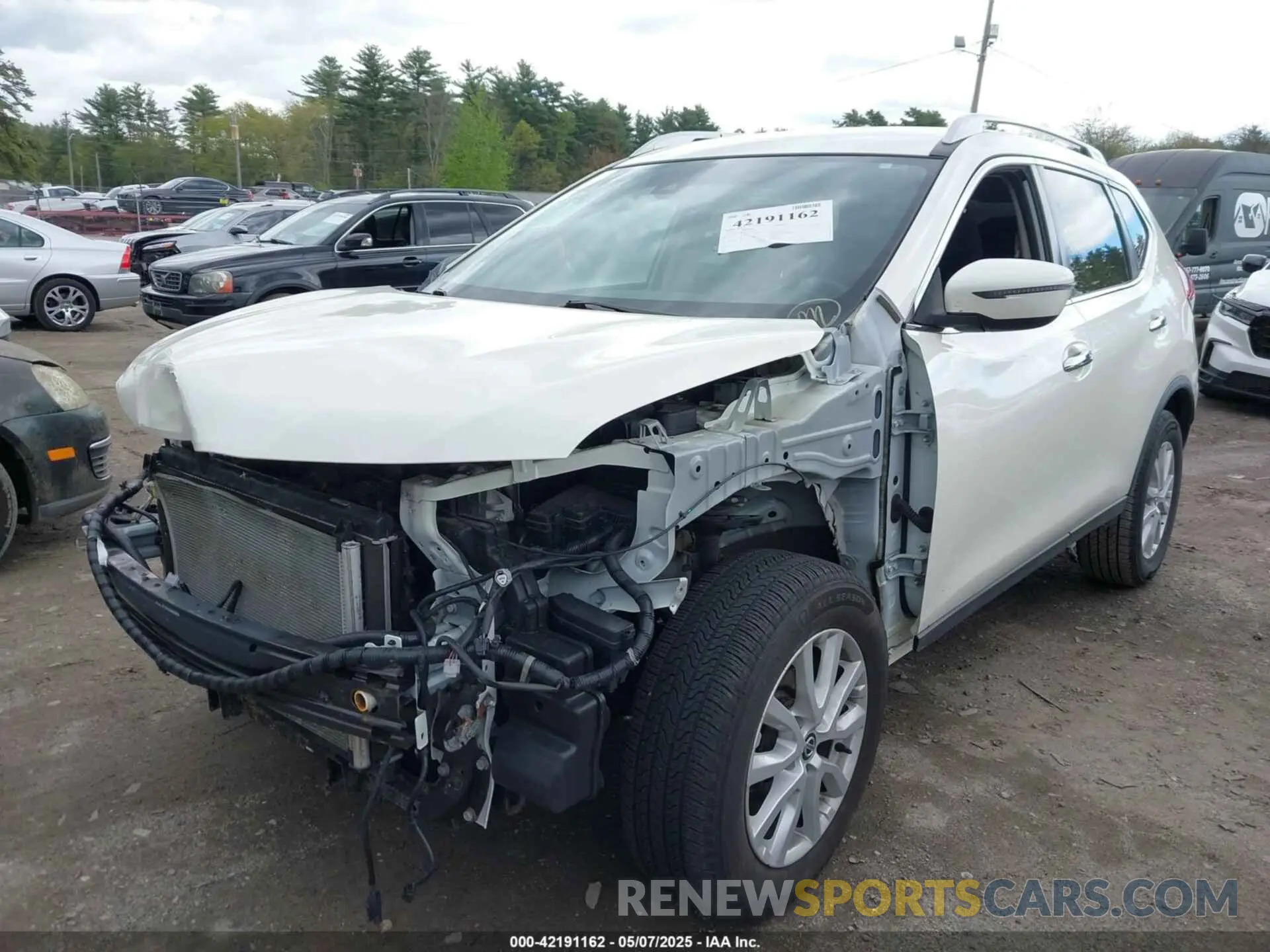 2 Photograph of a damaged car JN8AT2MV4KW372524 NISSAN ROGUE 2019