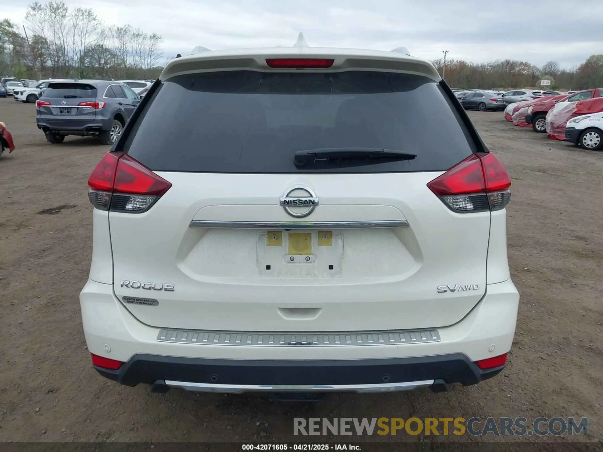 16 Photograph of a damaged car JN8AT2MV4KW380395 NISSAN ROGUE 2019