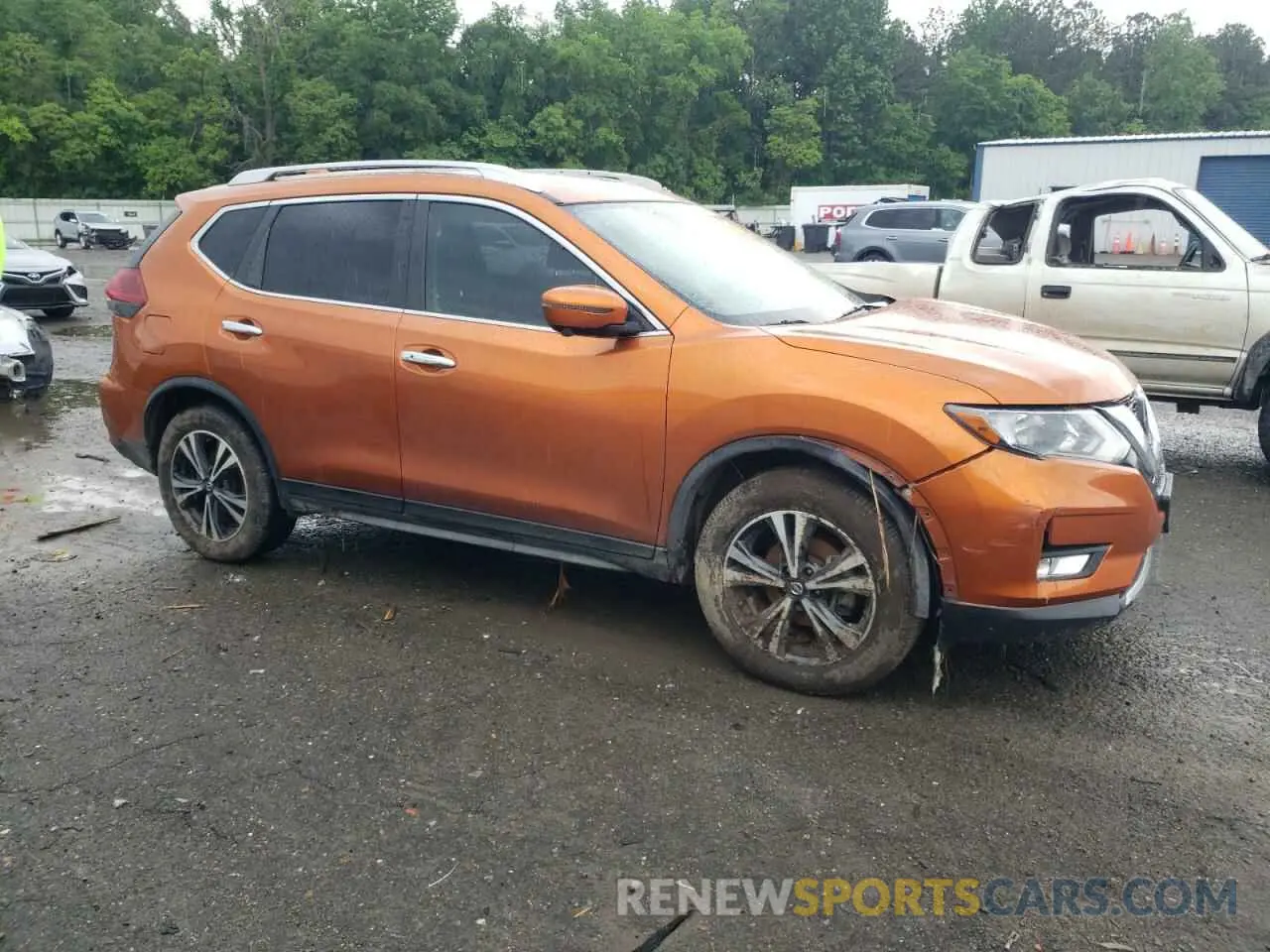 4 Photograph of a damaged car JN8AT2MV4KW389579 NISSAN ROGUE 2019