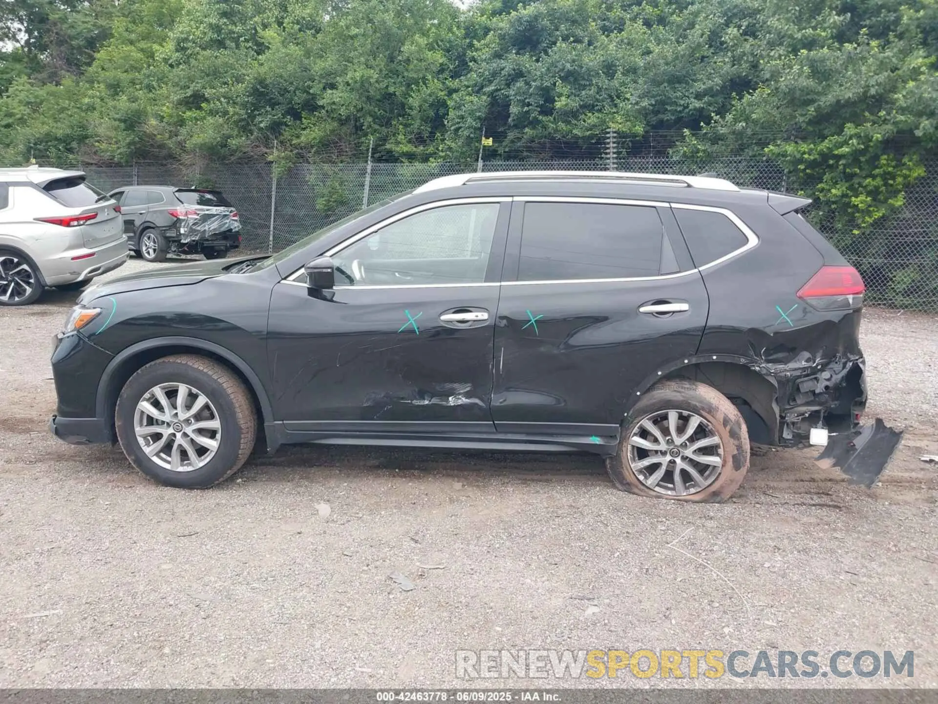 15 Photograph of a damaged car JN8AT2MV4KW392935 NISSAN ROGUE 2019