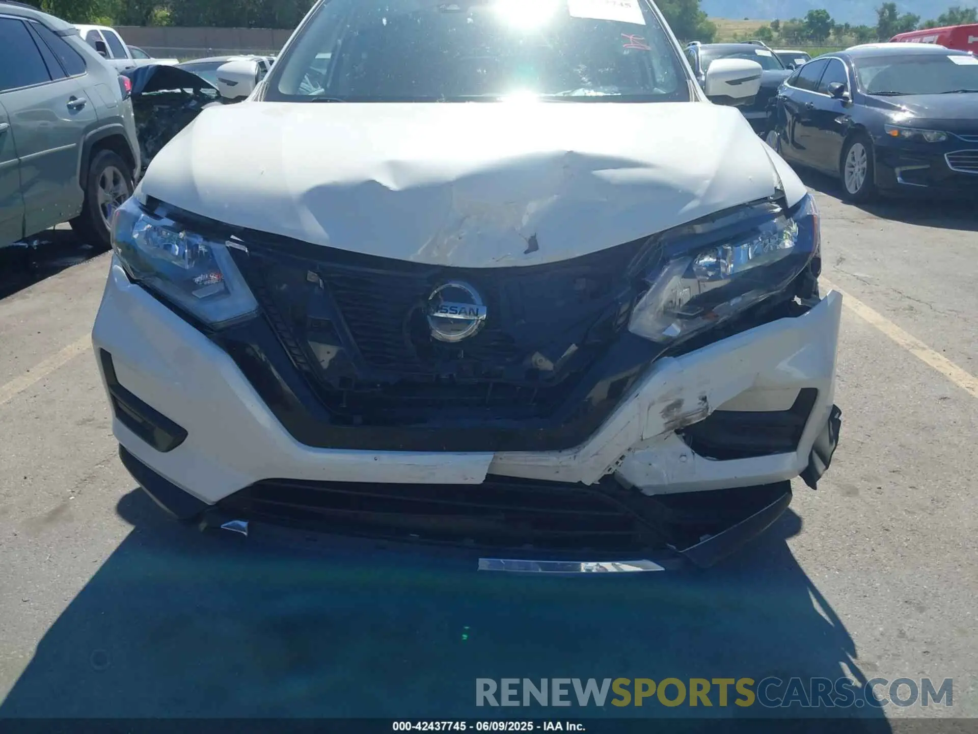 6 Photograph of a damaged car JN8AT2MV4KW396192 NISSAN ROGUE 2019