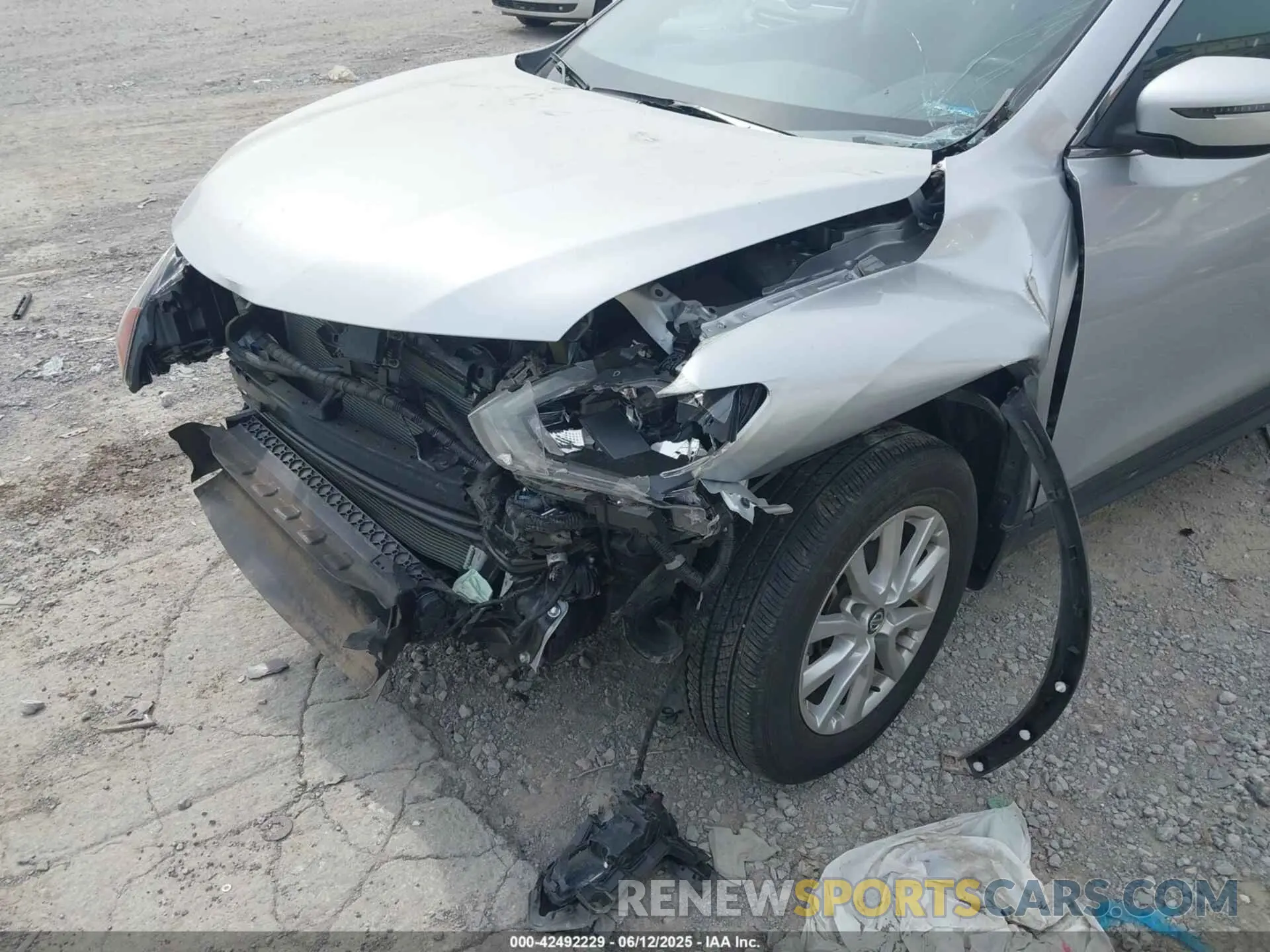 6 Photograph of a damaged car JN8AT2MV4KW399576 NISSAN ROGUE 2019
