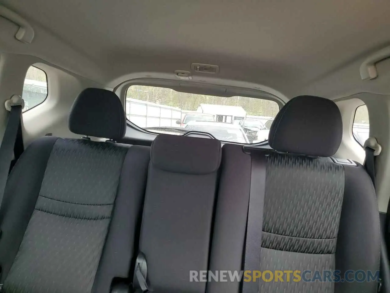 10 Photograph of a damaged car JN8AT2MV5KW371382 NISSAN ROGUE 2019