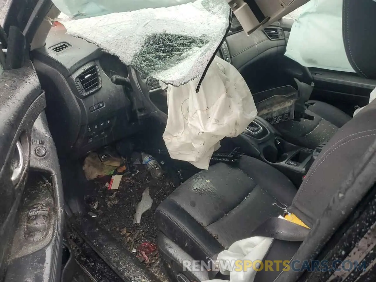 8 Photograph of a damaged car JN8AT2MV5KW377599 NISSAN ROGUE 2019
