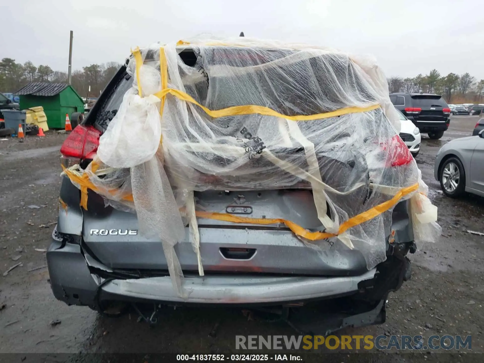 16 Photograph of a damaged car JN8AT2MV5KW382835 NISSAN ROGUE 2019