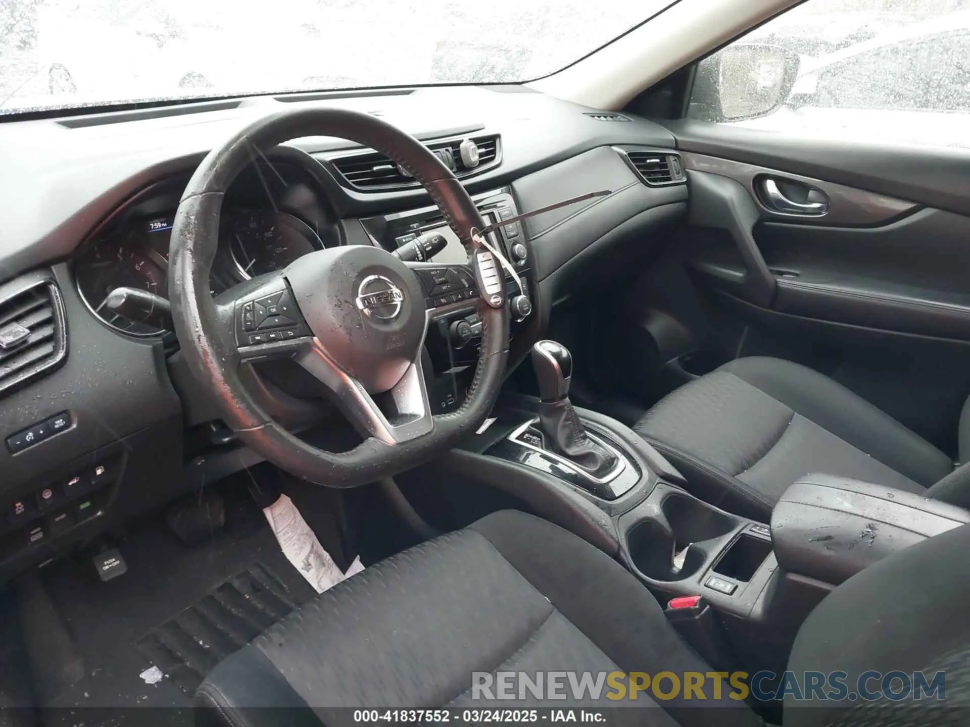 5 Photograph of a damaged car JN8AT2MV5KW382835 NISSAN ROGUE 2019