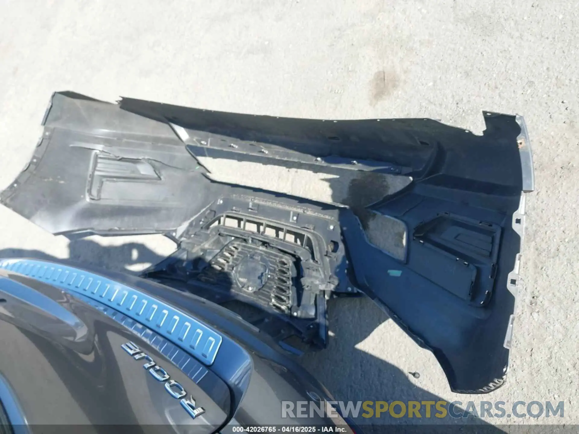 12 Photograph of a damaged car JN8AT2MV5KW389574 NISSAN ROGUE 2019