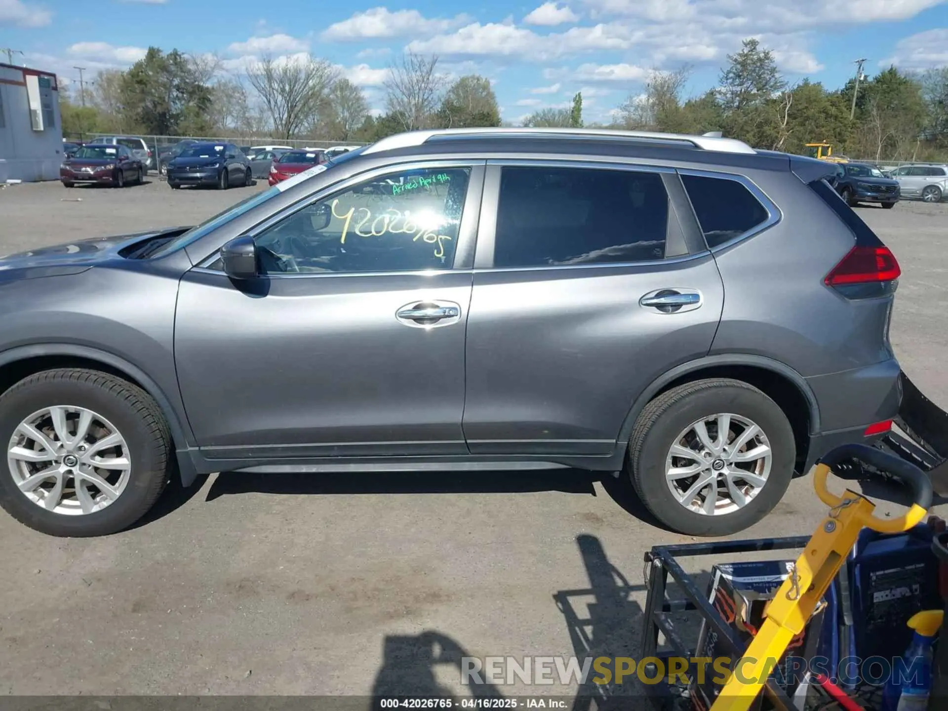 15 Photograph of a damaged car JN8AT2MV5KW389574 NISSAN ROGUE 2019