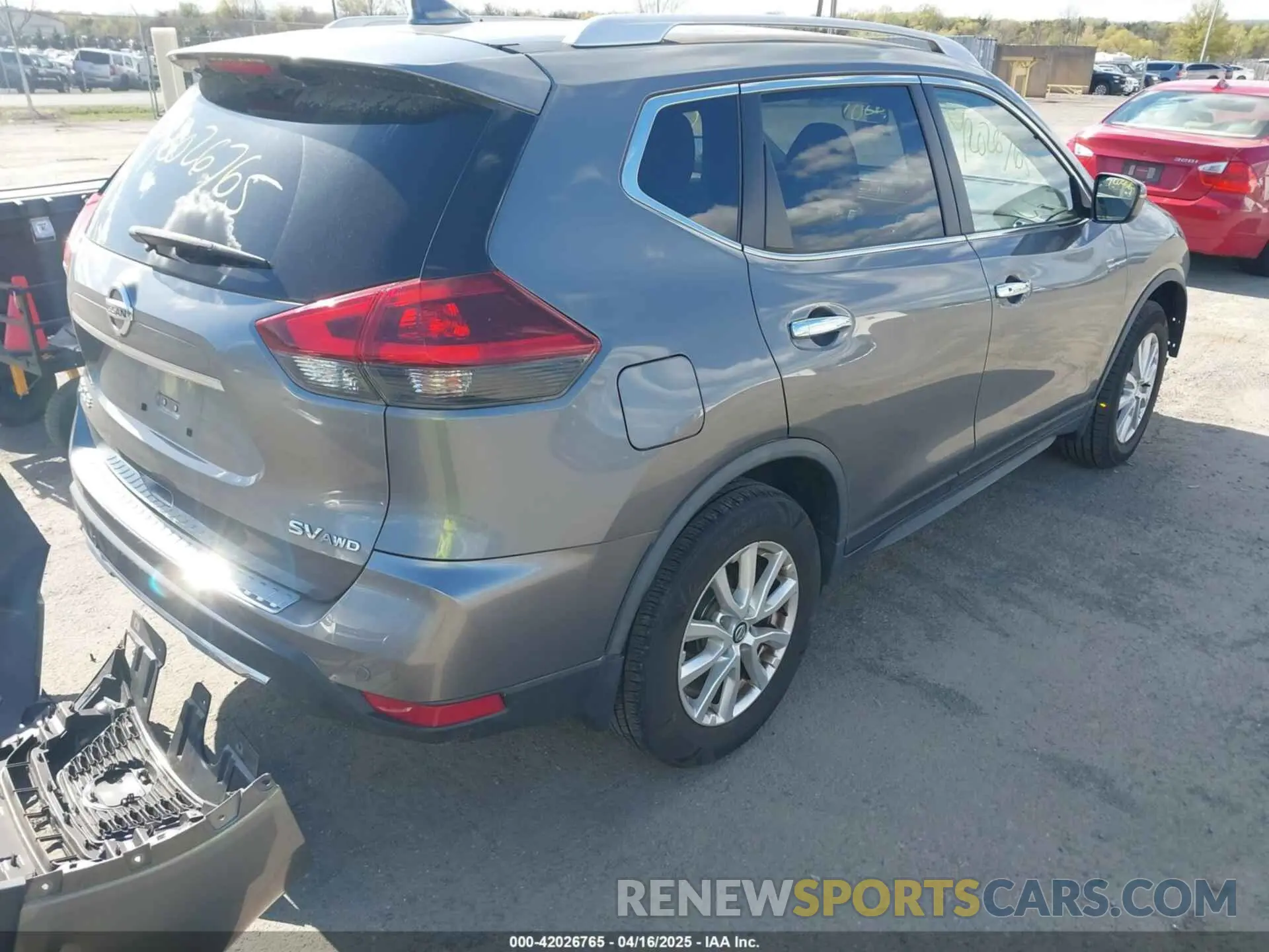 4 Photograph of a damaged car JN8AT2MV5KW389574 NISSAN ROGUE 2019