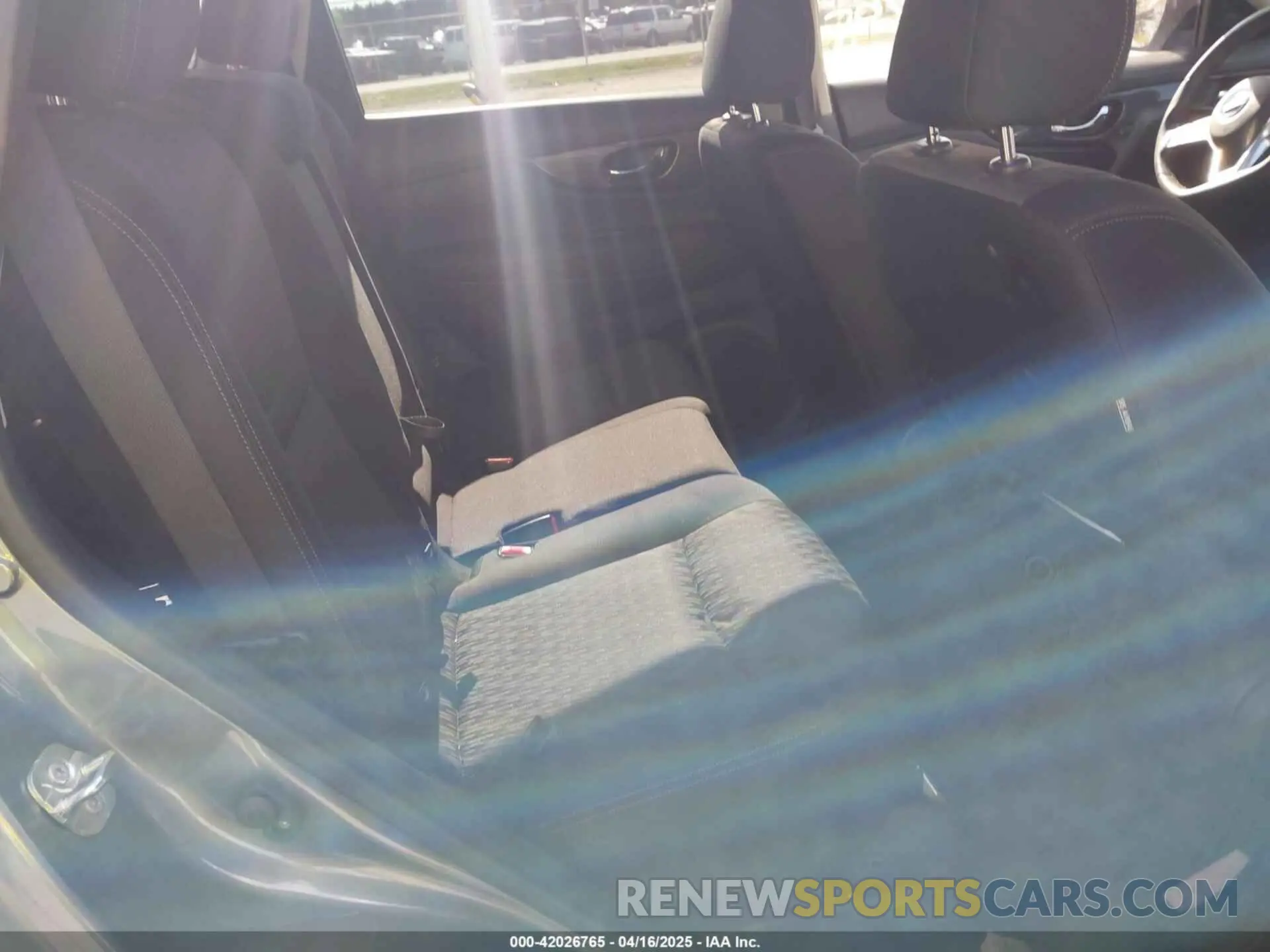 8 Photograph of a damaged car JN8AT2MV5KW389574 NISSAN ROGUE 2019
