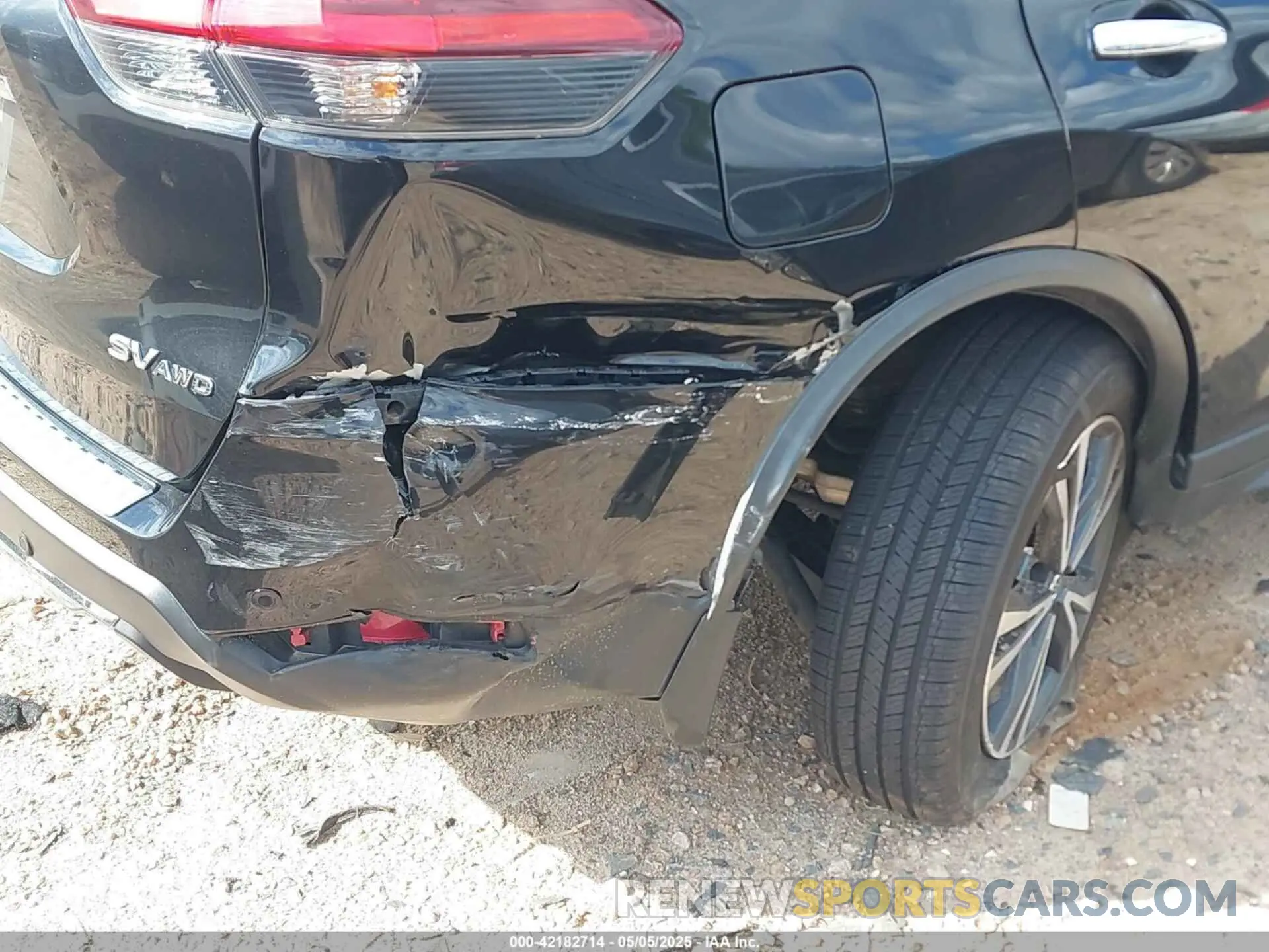 6 Photograph of a damaged car JN8AT2MV6KW379829 NISSAN ROGUE 2019