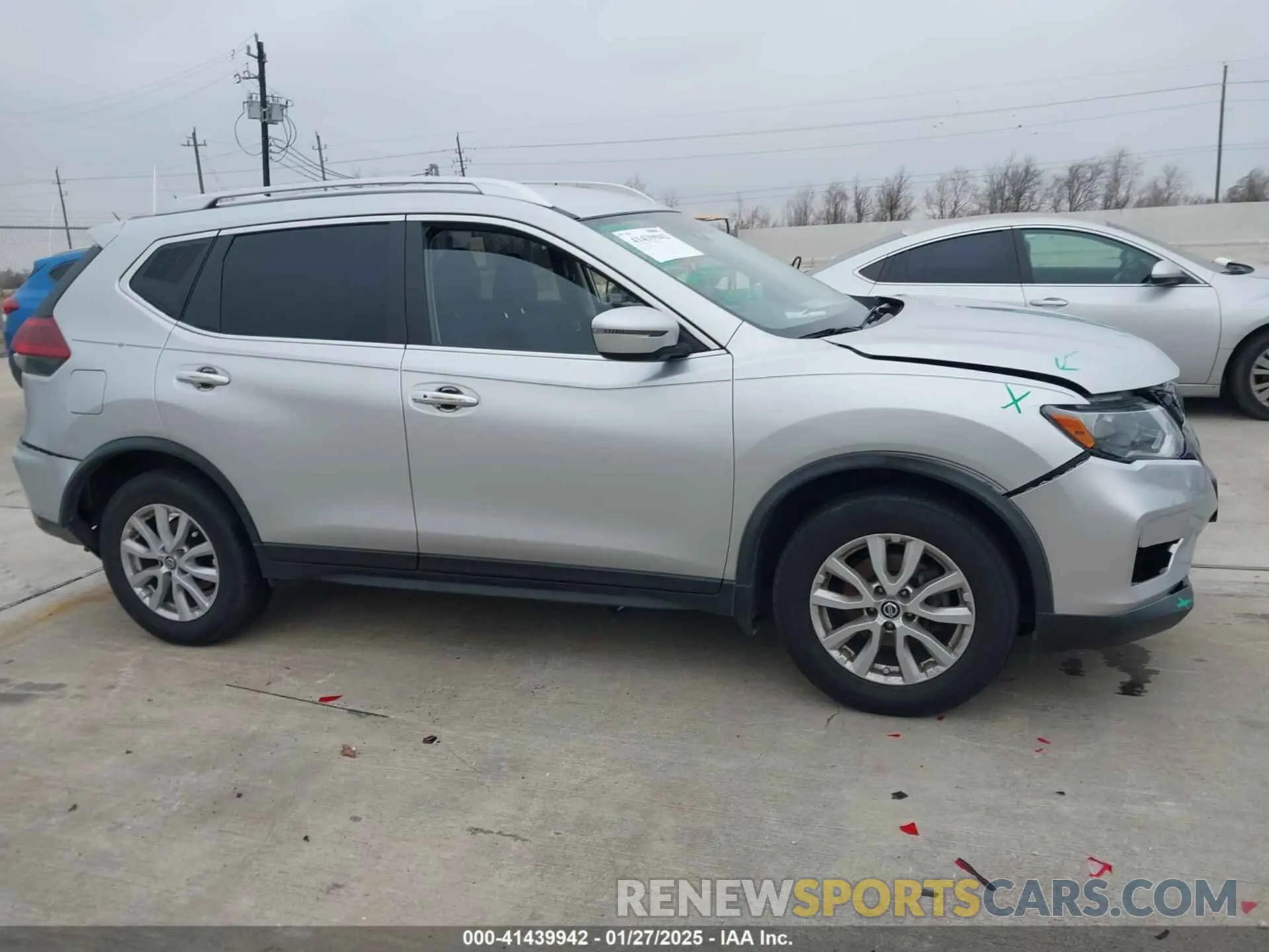 13 Photograph of a damaged car JN8AT2MV6KW382956 NISSAN ROGUE 2019
