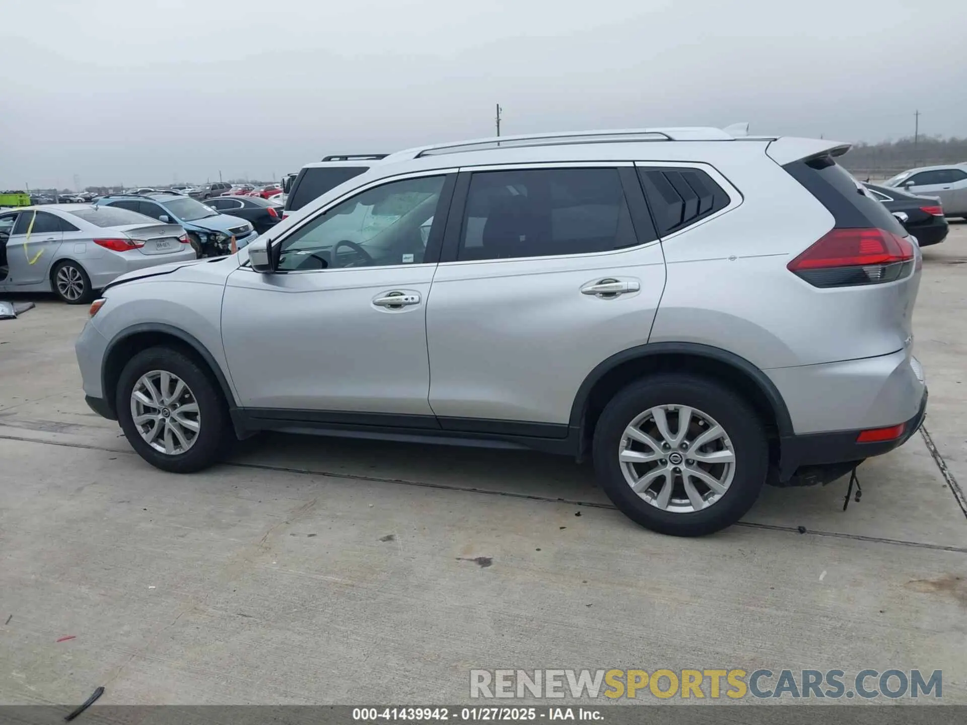 14 Photograph of a damaged car JN8AT2MV6KW382956 NISSAN ROGUE 2019