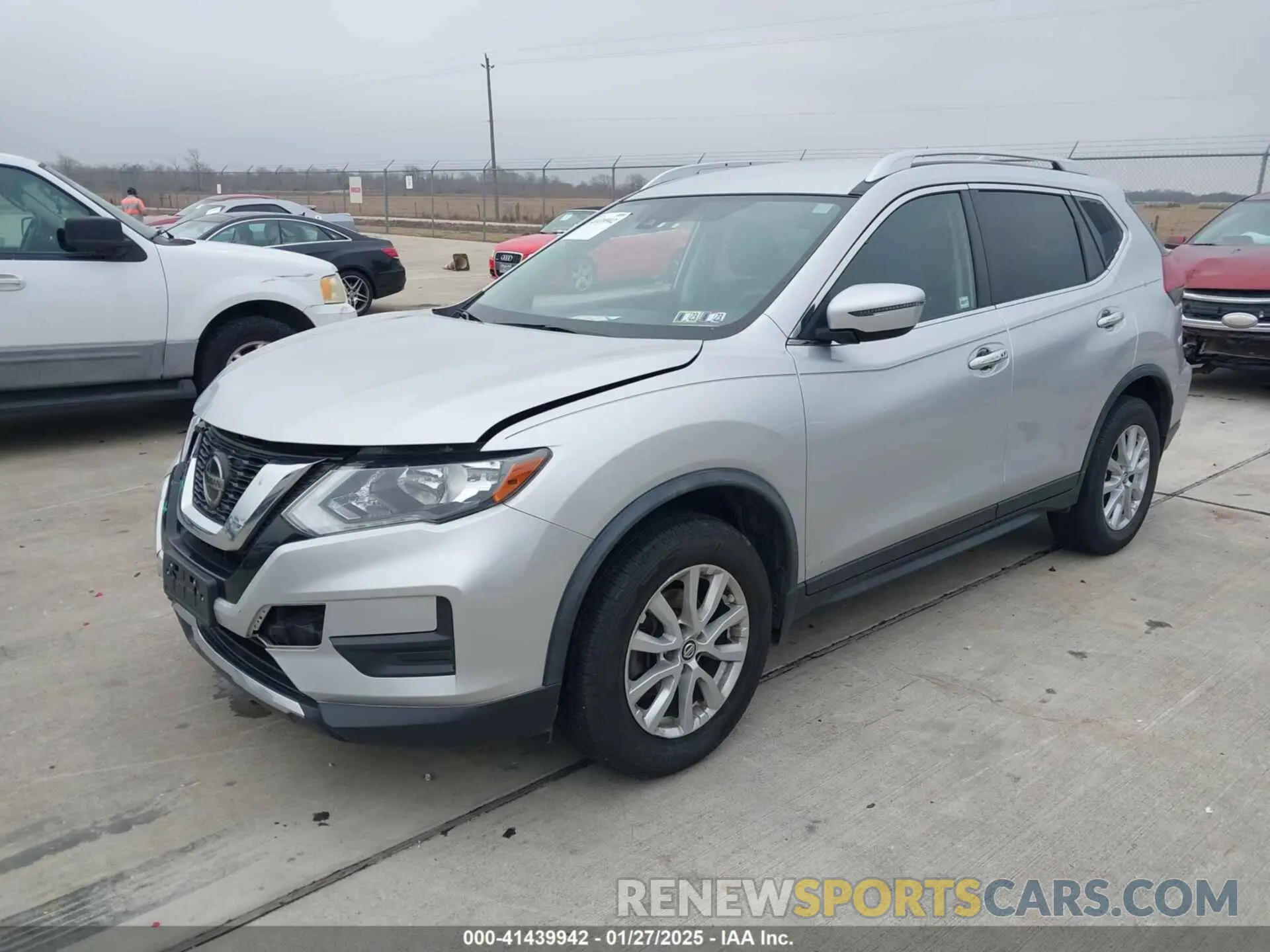 2 Photograph of a damaged car JN8AT2MV6KW382956 NISSAN ROGUE 2019