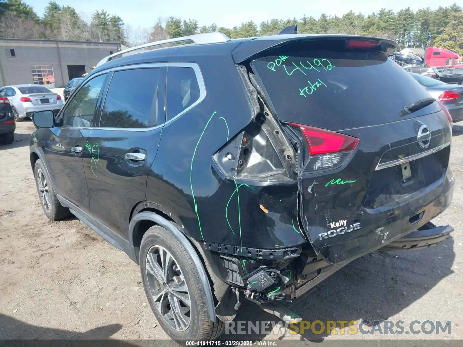 3 Photograph of a damaged car JN8AT2MV6KW384593 NISSAN ROGUE 2019