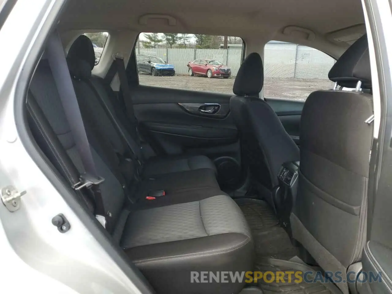 11 Photograph of a damaged car JN8AT2MV6KW387994 NISSAN ROGUE 2019