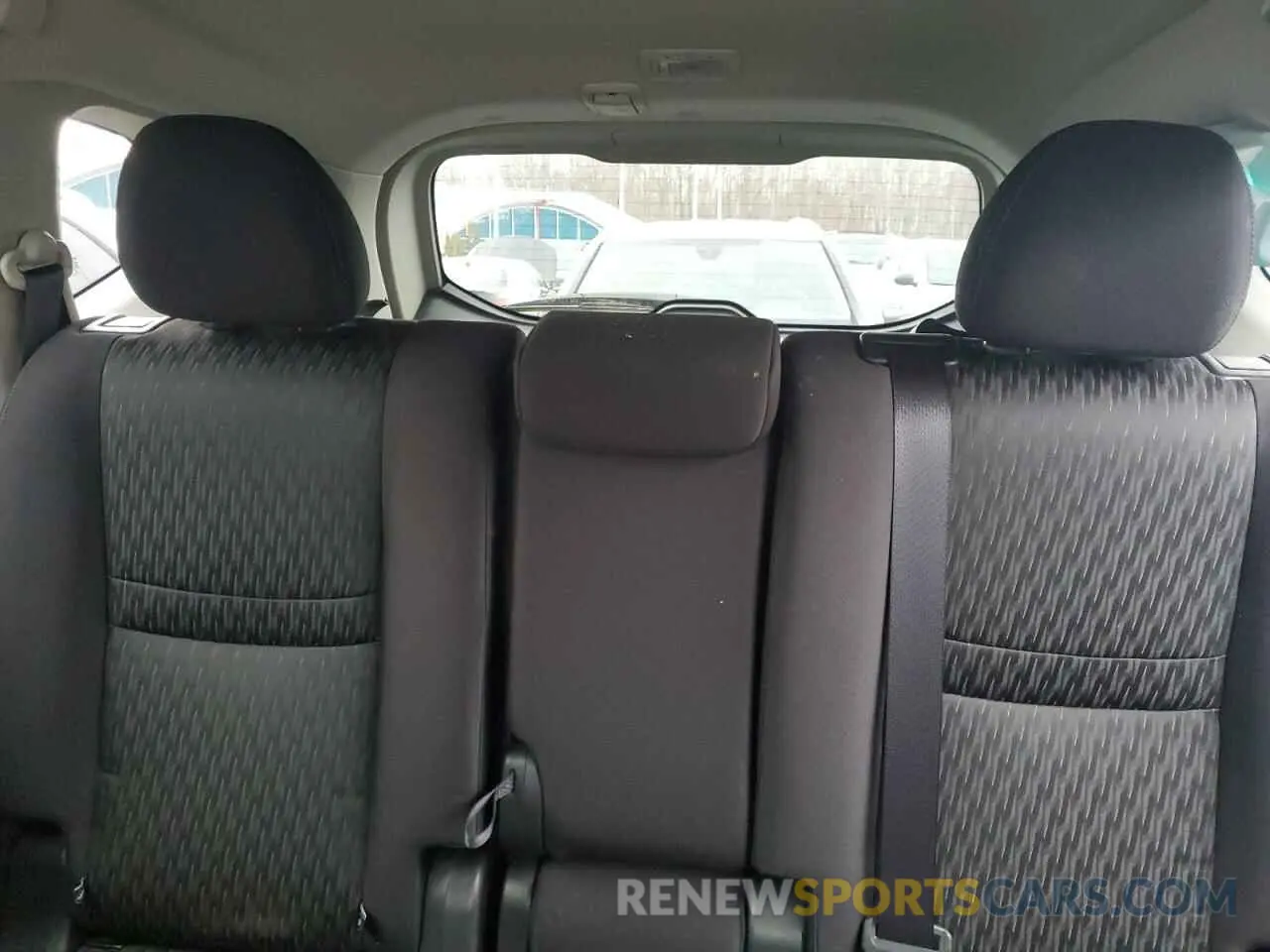 10 Photograph of a damaged car JN8AT2MV7KW370685 NISSAN ROGUE 2019