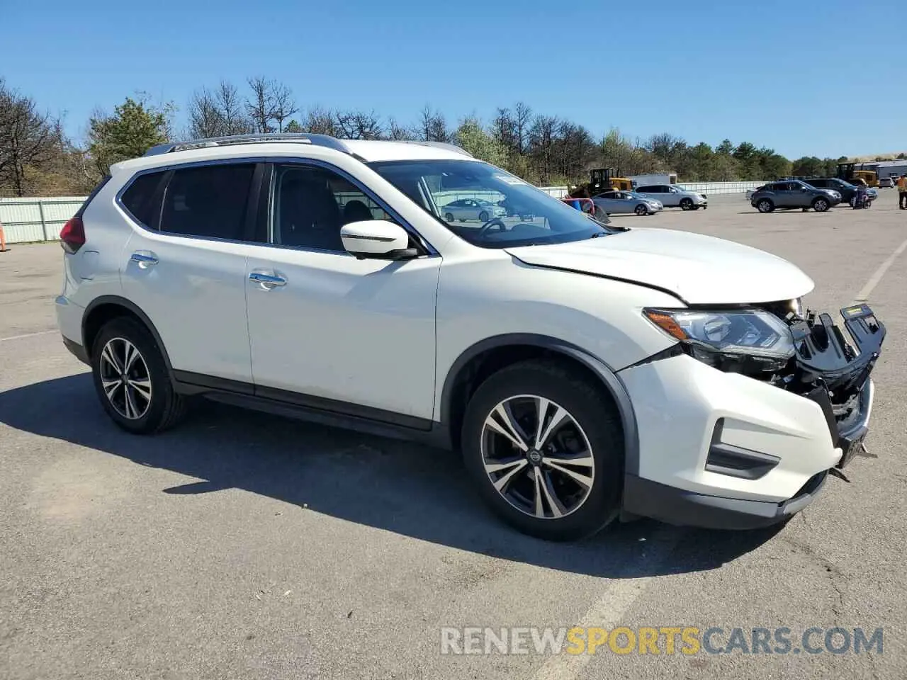 4 Photograph of a damaged car JN8AT2MV7KW383923 NISSAN ROGUE 2019