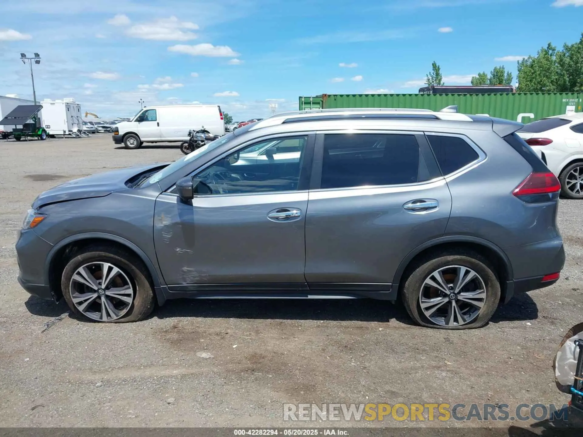 14 Photograph of a damaged car JN8AT2MV8KW370517 NISSAN ROGUE 2019