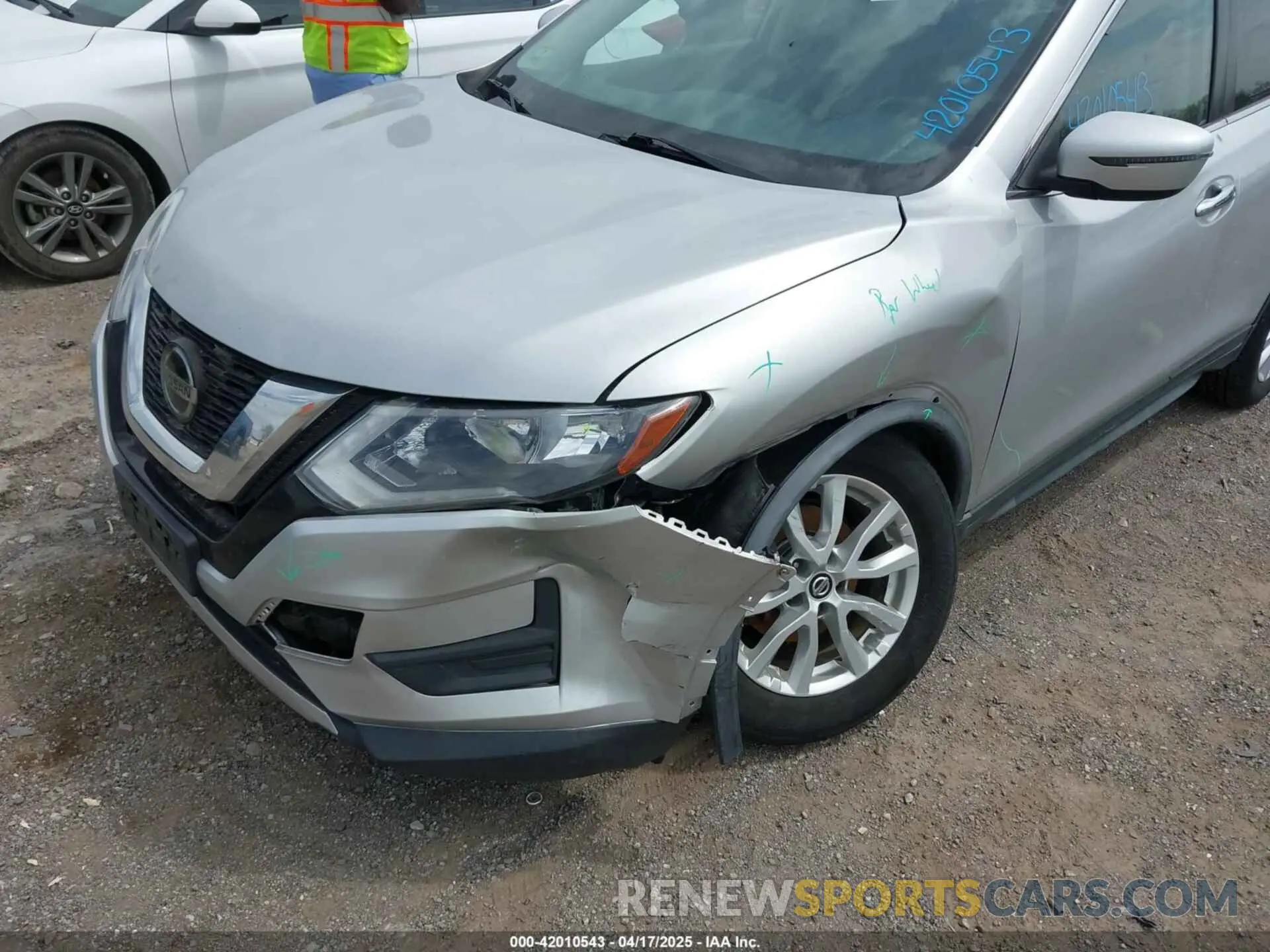 6 Photograph of a damaged car JN8AT2MV8KW372574 NISSAN ROGUE 2019