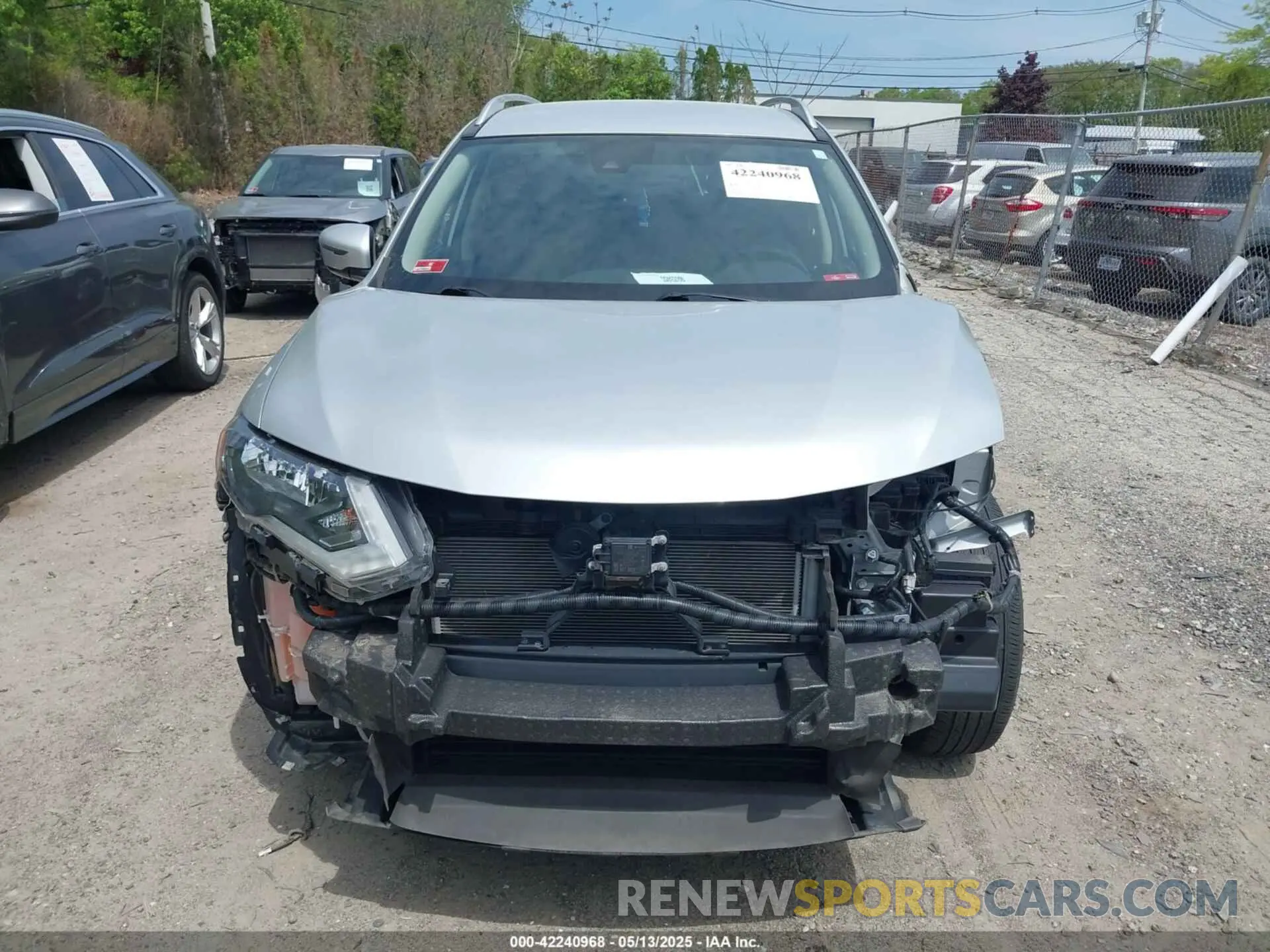 13 Photograph of a damaged car JN8AT2MV8KW373935 NISSAN ROGUE 2019