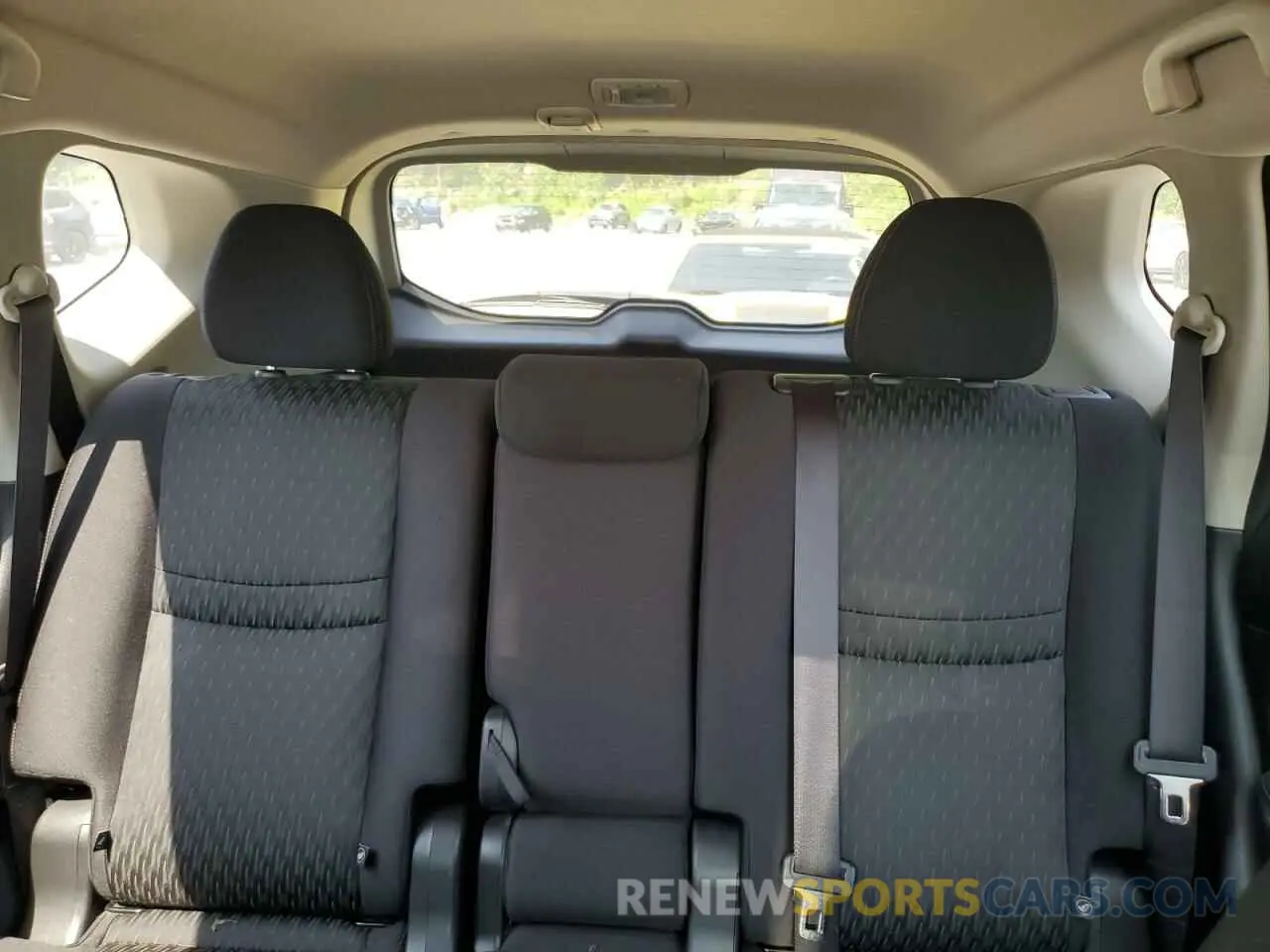 10 Photograph of a damaged car JN8AT2MV8KW376429 NISSAN ROGUE 2019
