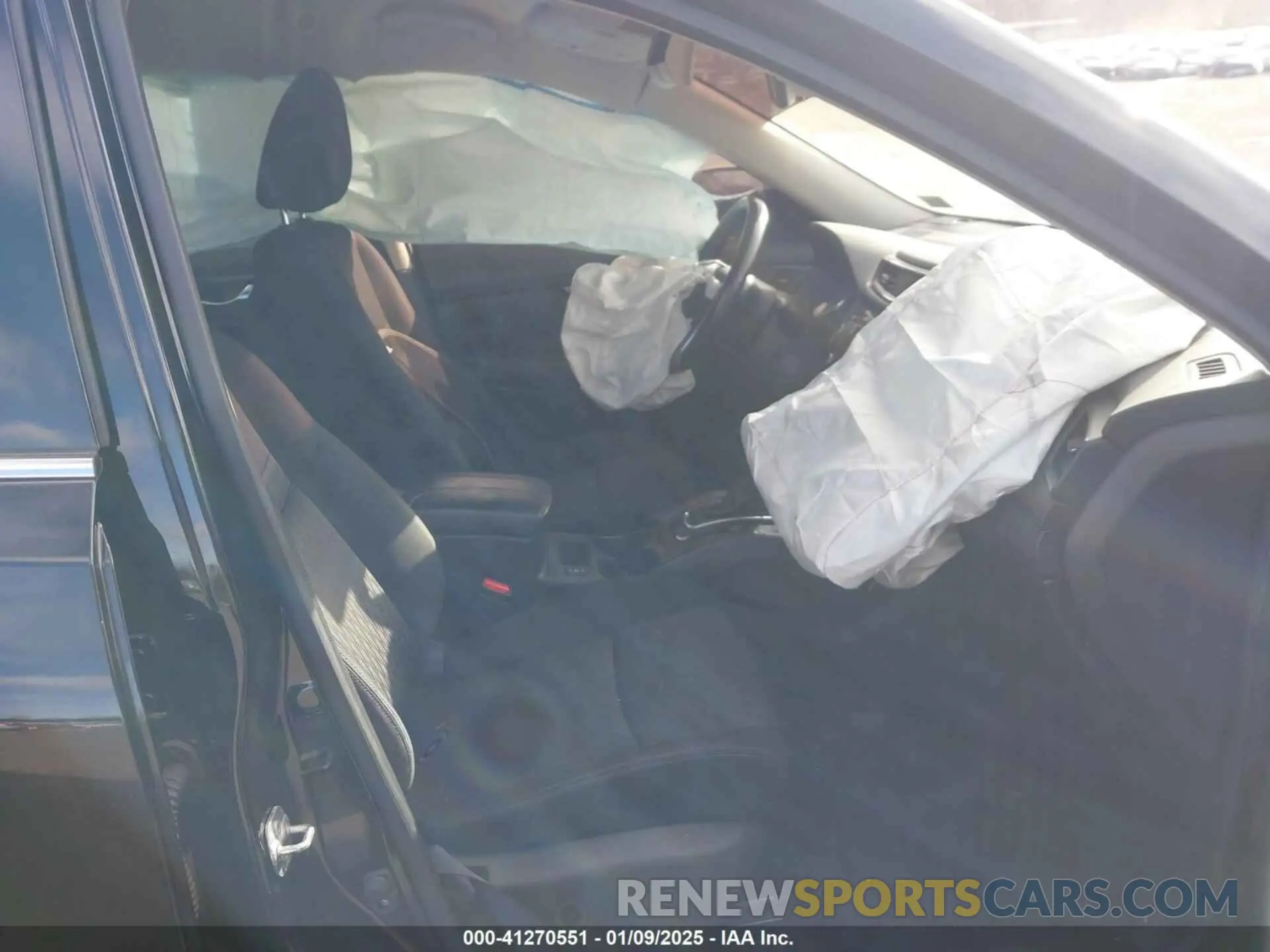 5 Photograph of a damaged car JN8AT2MV8KW385440 NISSAN ROGUE 2019