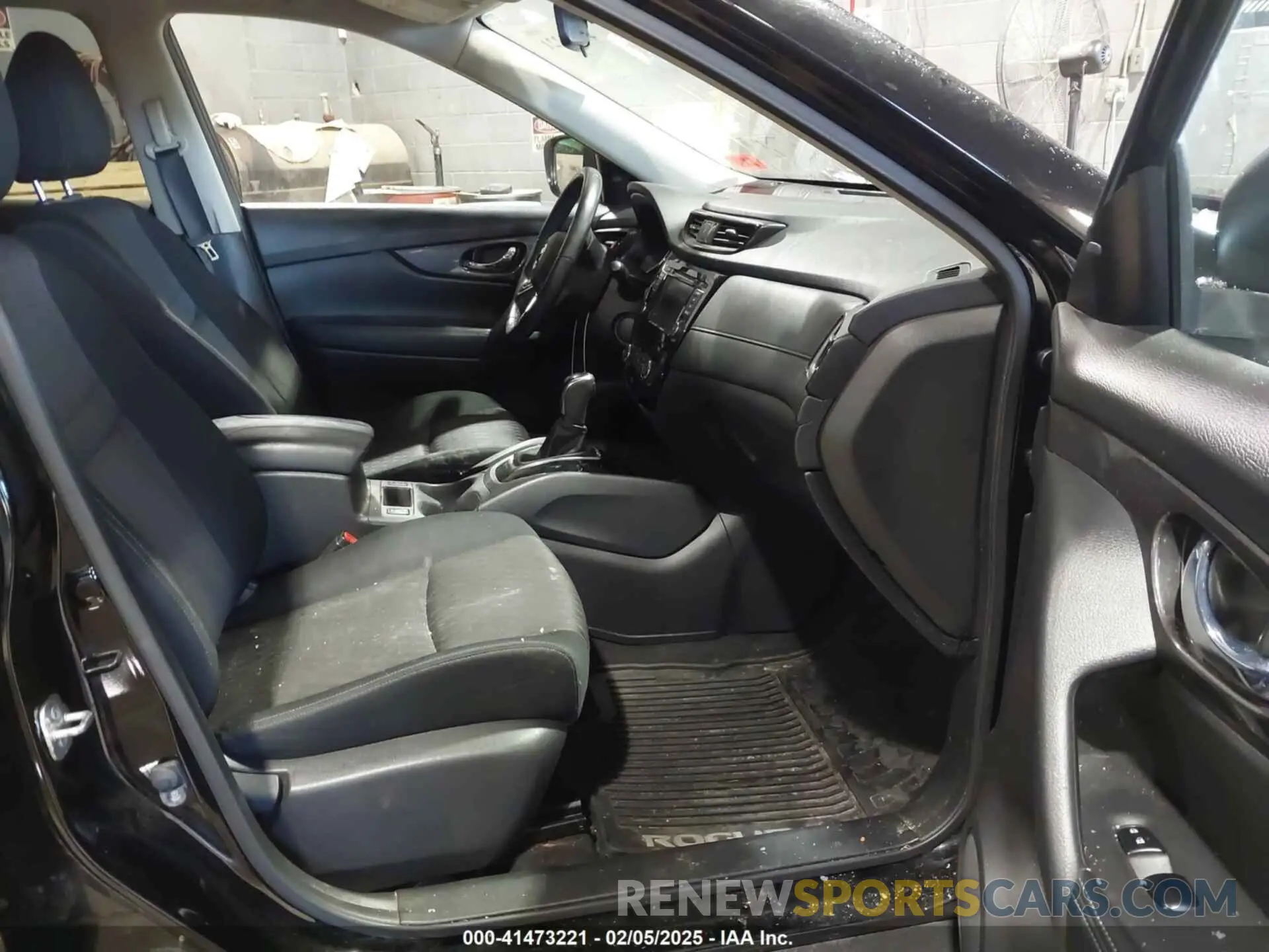5 Photograph of a damaged car JN8AT2MV8KW394025 NISSAN ROGUE 2019