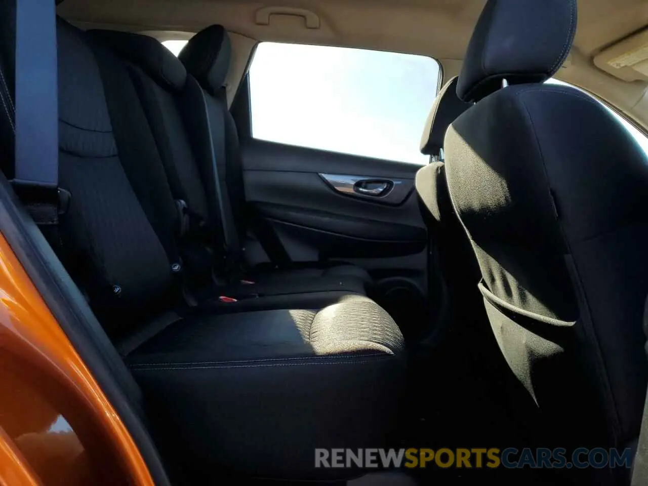 11 Photograph of a damaged car JN8AT2MV9KW372535 NISSAN ROGUE 2019