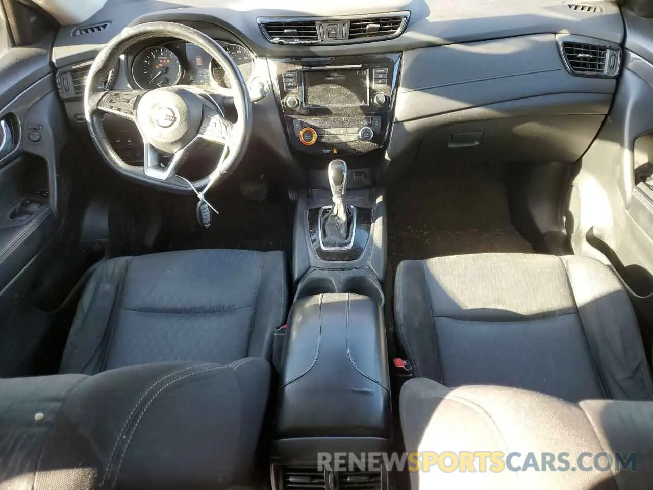 8 Photograph of a damaged car JN8AT2MV9KW372535 NISSAN ROGUE 2019
