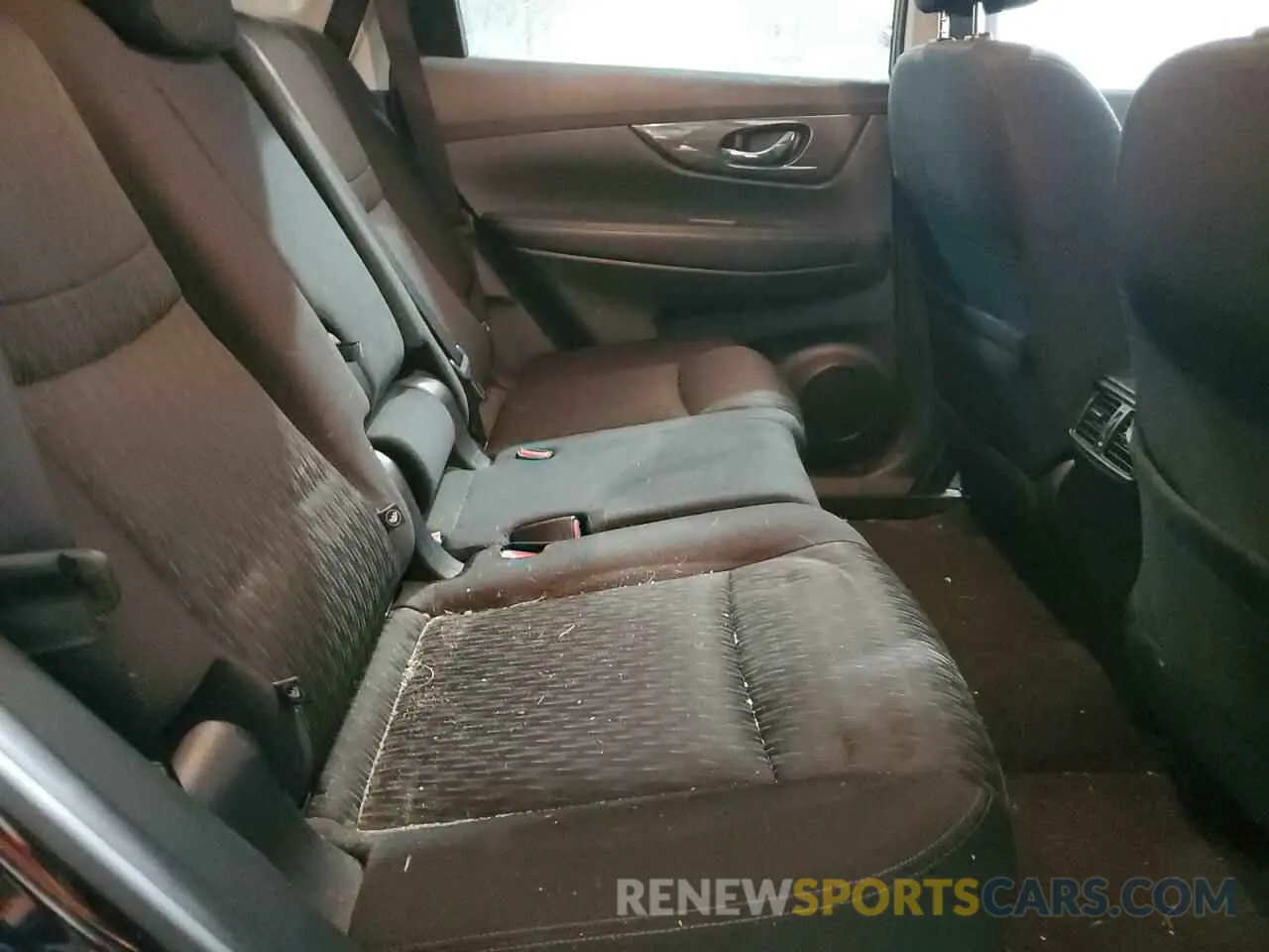 11 Photograph of a damaged car JN8AT2MV9KW377752 NISSAN ROGUE 2019