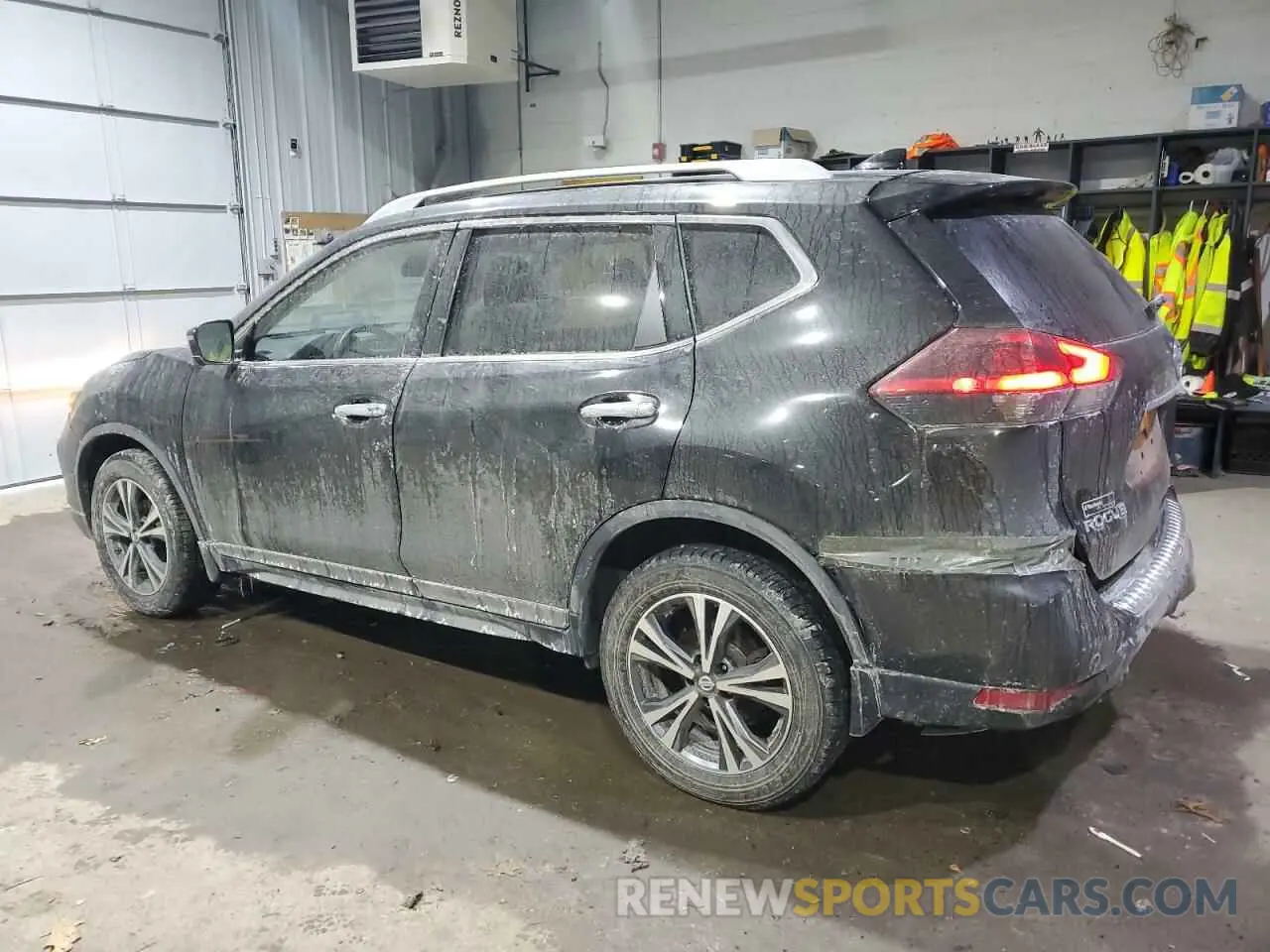 2 Photograph of a damaged car JN8AT2MV9KW377752 NISSAN ROGUE 2019