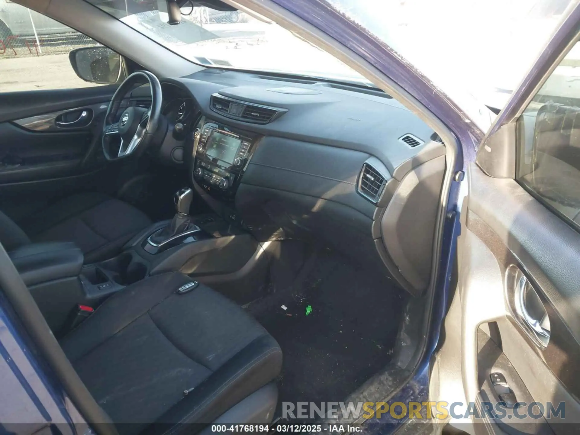 5 Photograph of a damaged car JN8AT2MV9KW379176 NISSAN ROGUE 2019
