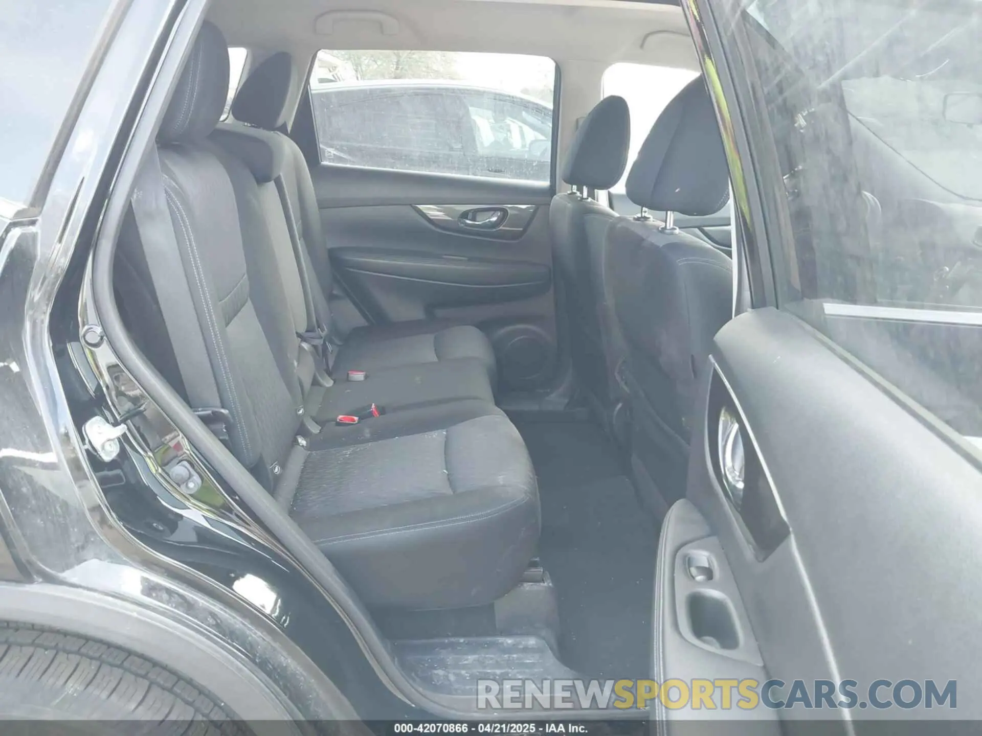 8 Photograph of a damaged car JN8AT2MV9KW386824 NISSAN ROGUE 2019