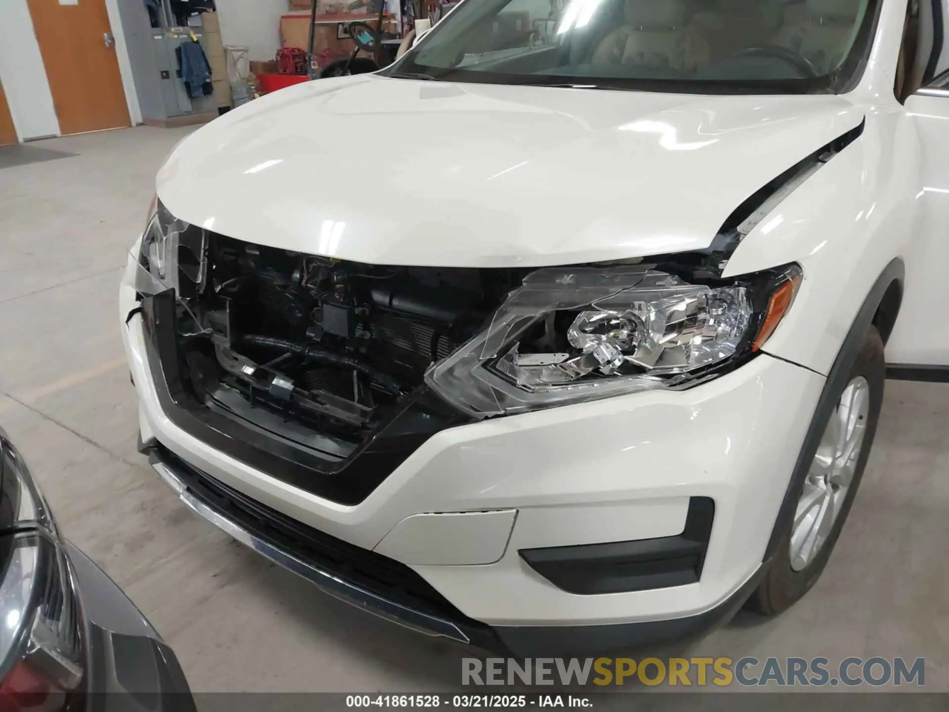 6 Photograph of a damaged car JN8AT2MV9KW387181 NISSAN ROGUE 2019