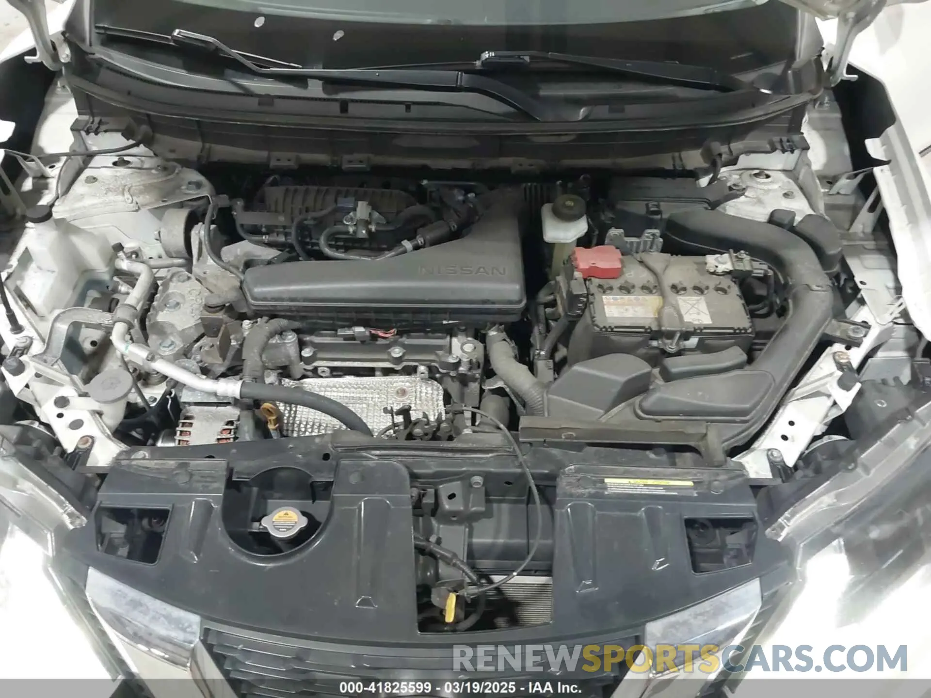 10 Photograph of a damaged car JN8AT2MV9KW397564 NISSAN ROGUE 2019