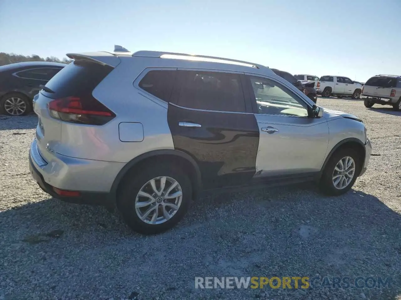 3 Photograph of a damaged car JN8AT2MVXKW372673 NISSAN ROGUE 2019