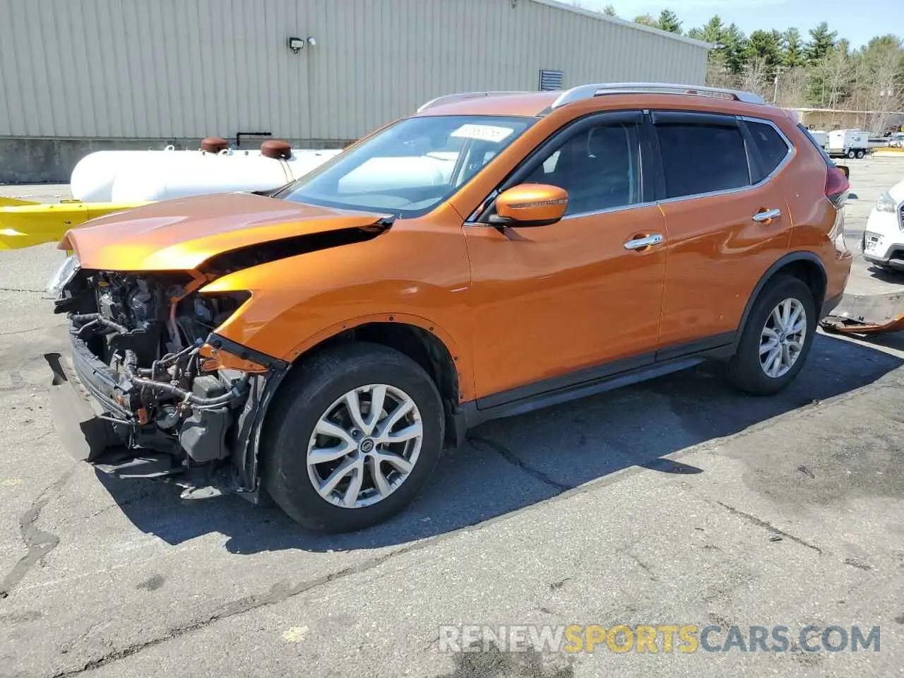 1 Photograph of a damaged car JN8AT2MVXKW376447 NISSAN ROGUE 2019